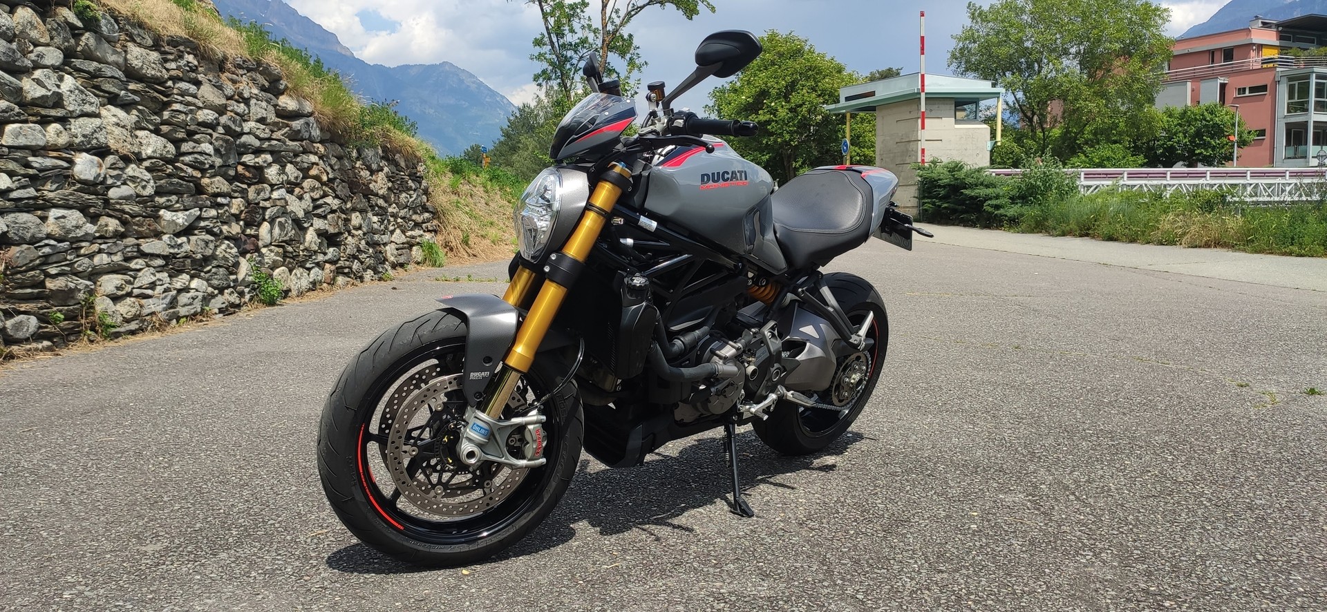 DUCATI Monster 1200 S-image-3