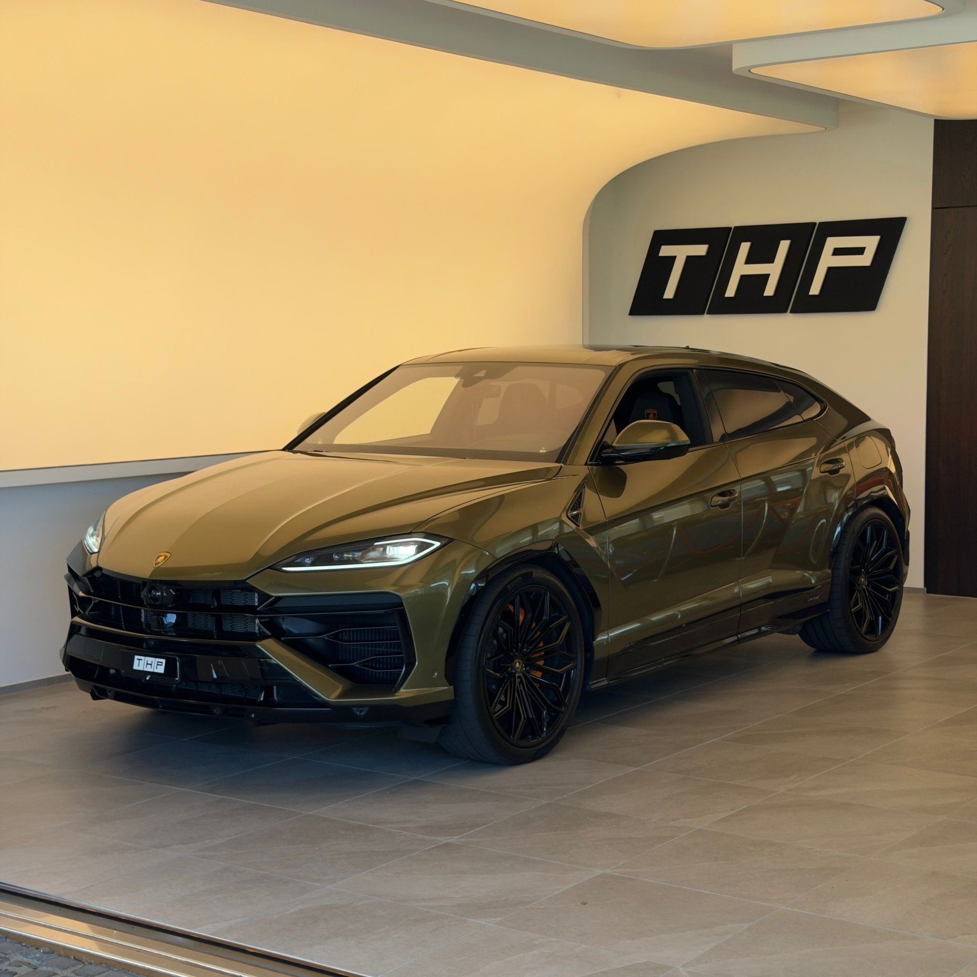 LAMBORGHINI Urus SE