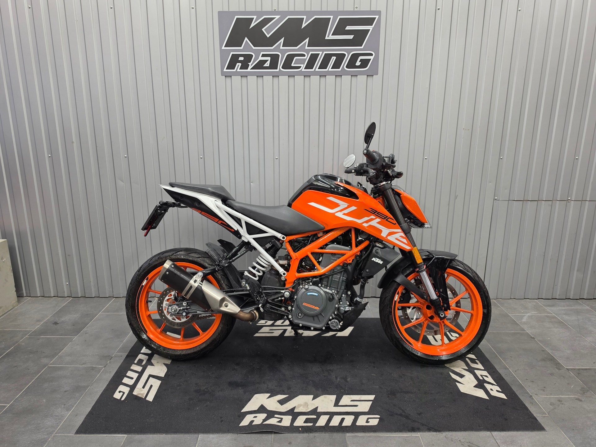 KTM 390 Duke ABS