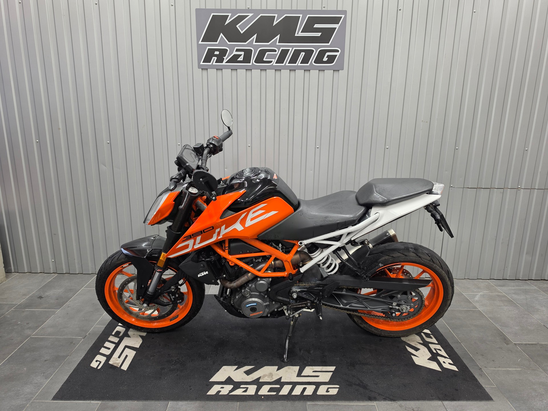 KTM 390 Duke ABS-image-1