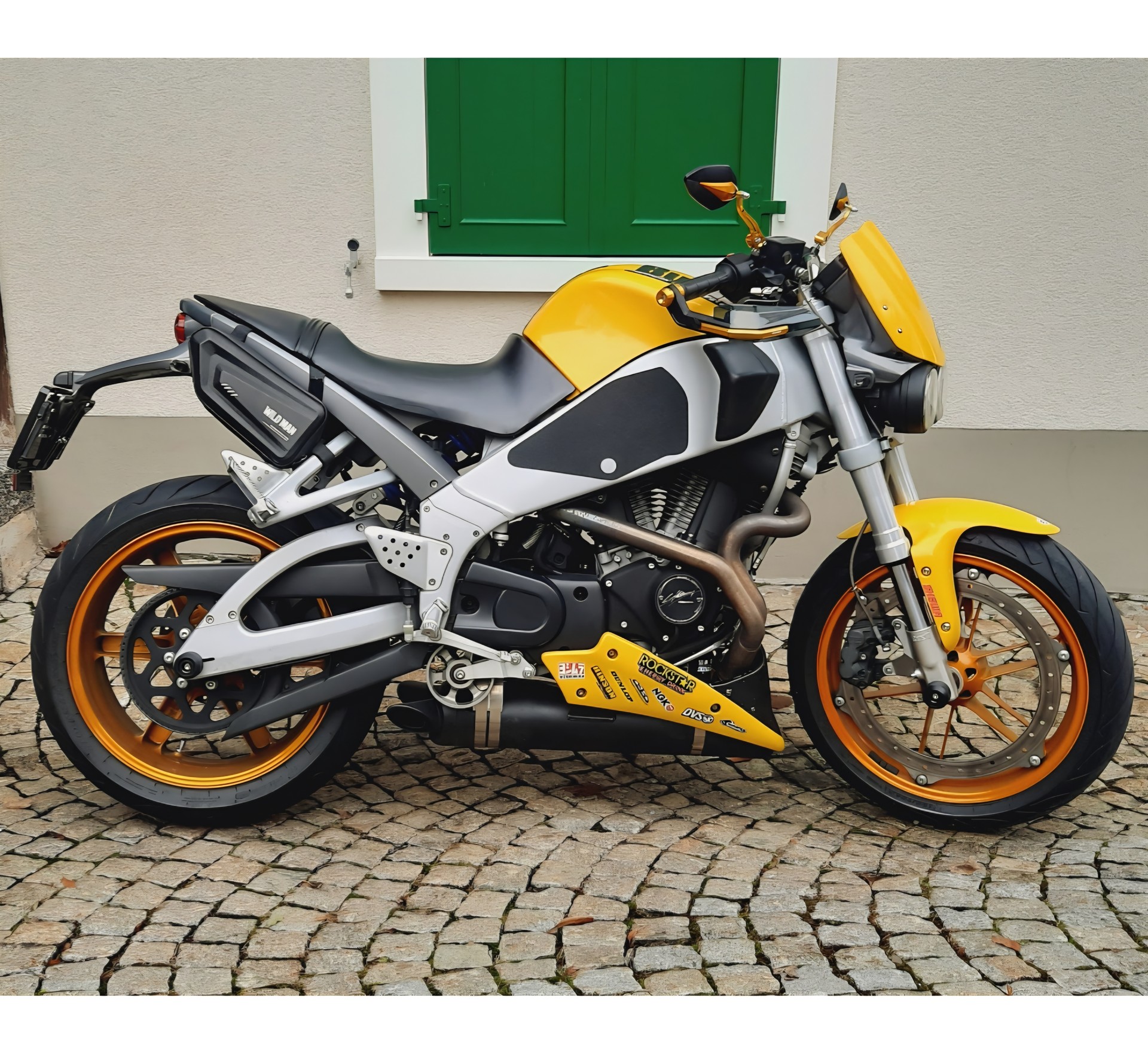 BUELL XB9S Lightning-image-1