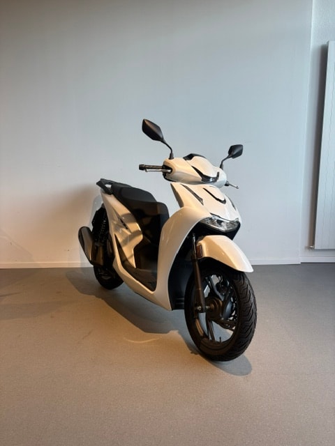 HONDA SH 125 +-image-0
