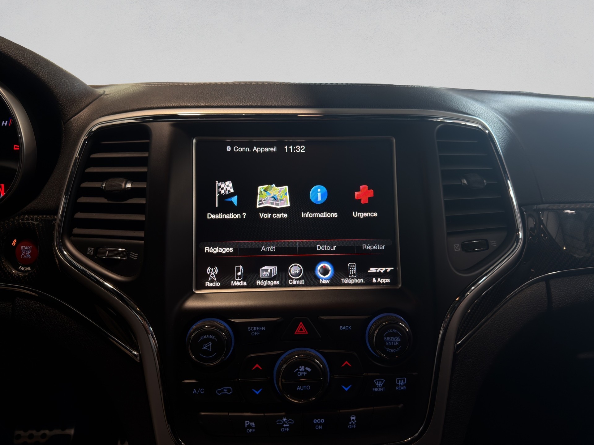 JEEP Grand Cherokee 6.4 V8 HEMI SRT8 Automatic-image-12