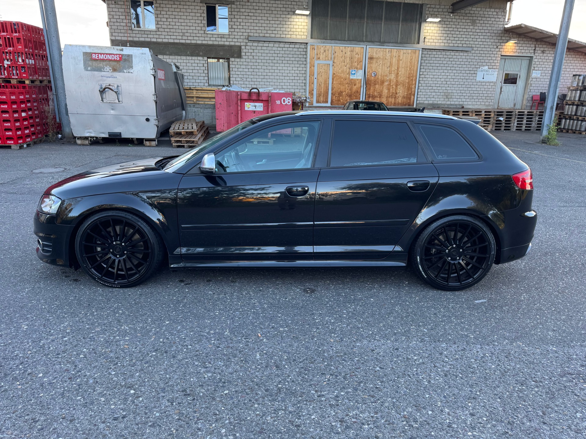 AUDI S3 Sportback 2.0 TFSI quattro-image-7