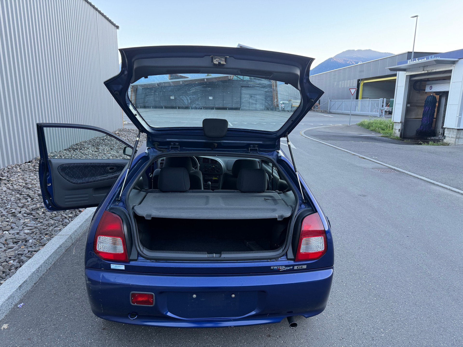 MITSUBISHI Colt 1.3 12V Cool Jubilé FAIBLE KILOMÉTRAGE 32700 km-image-30
