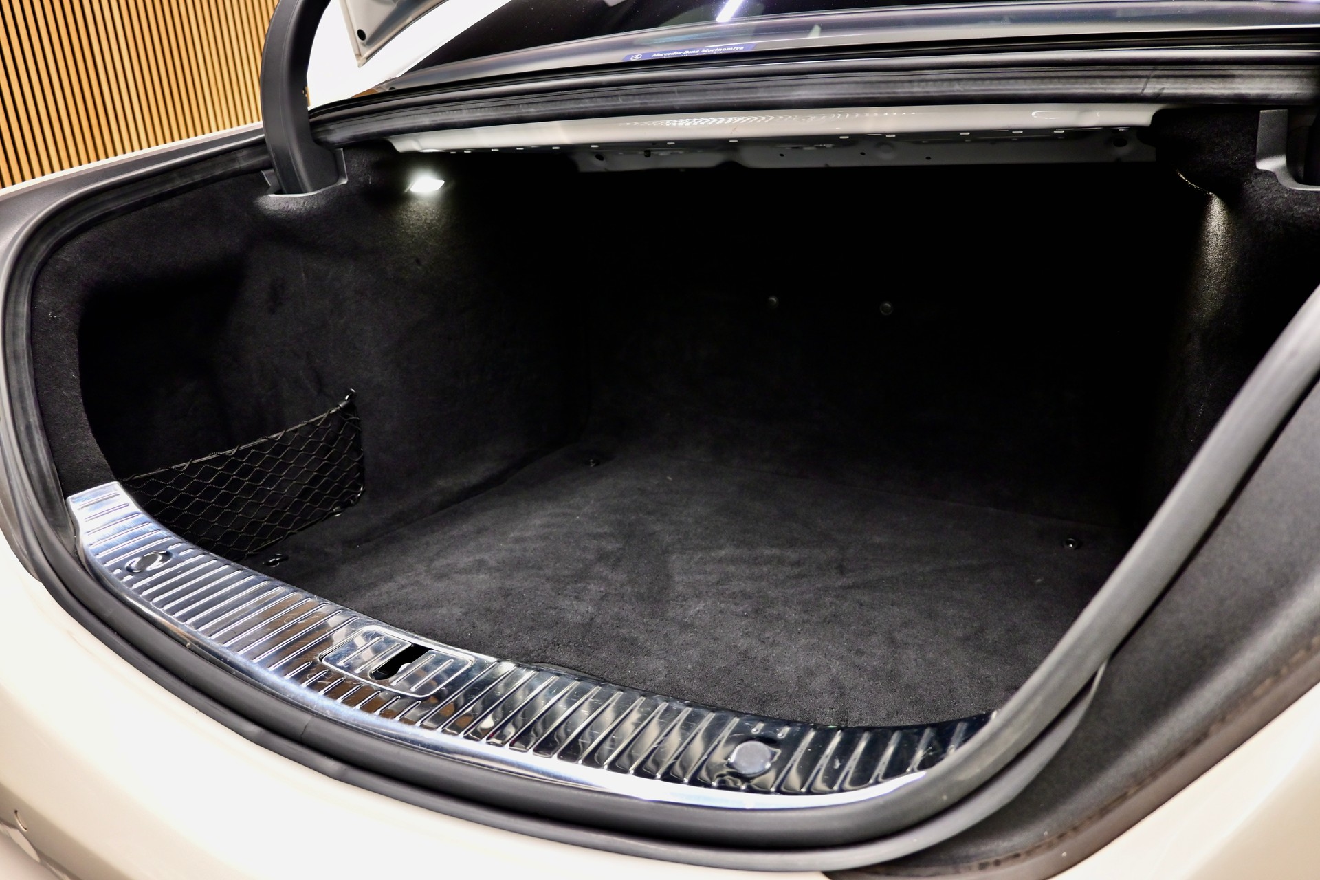 MERCEDES-BENZ S 63 AMG L 4Matic Speedshift MCT *CHAUFFEUR PAKET*-image-23