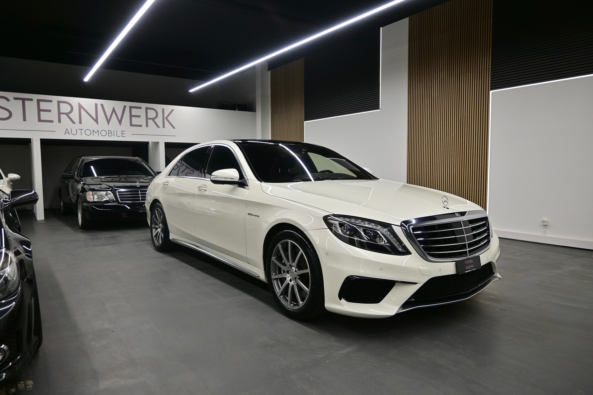 MERCEDES-BENZ S 63 AMG L 4Matic Speedshift MCT *CHAUFFEUR PAKET*-showroom-element-2