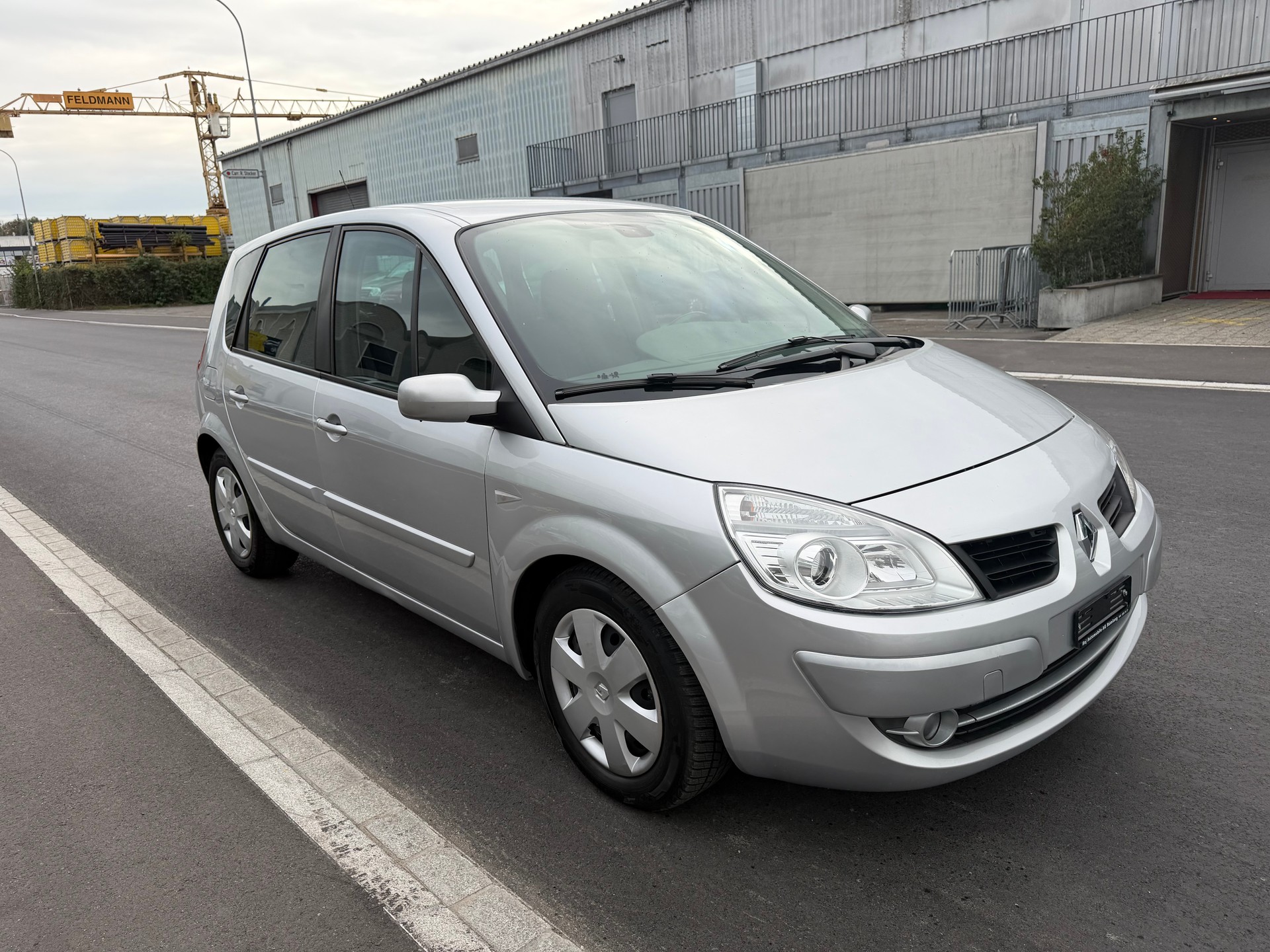 RENAULT Scénic 2.0 16V Fairway Automatic-showroom-element-3