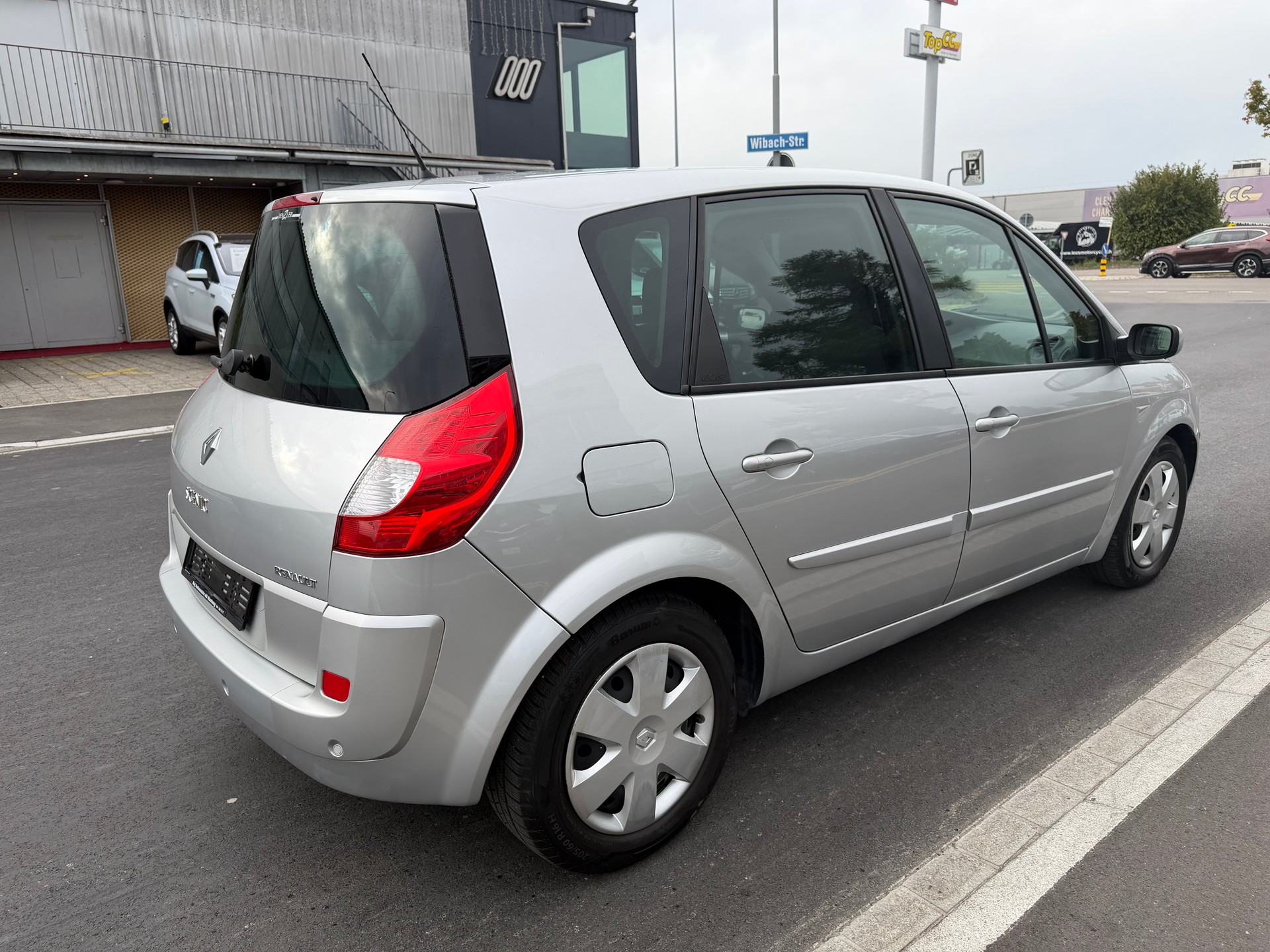 RENAULT Scénic 2.0 16V Fairway Automatic-image-4