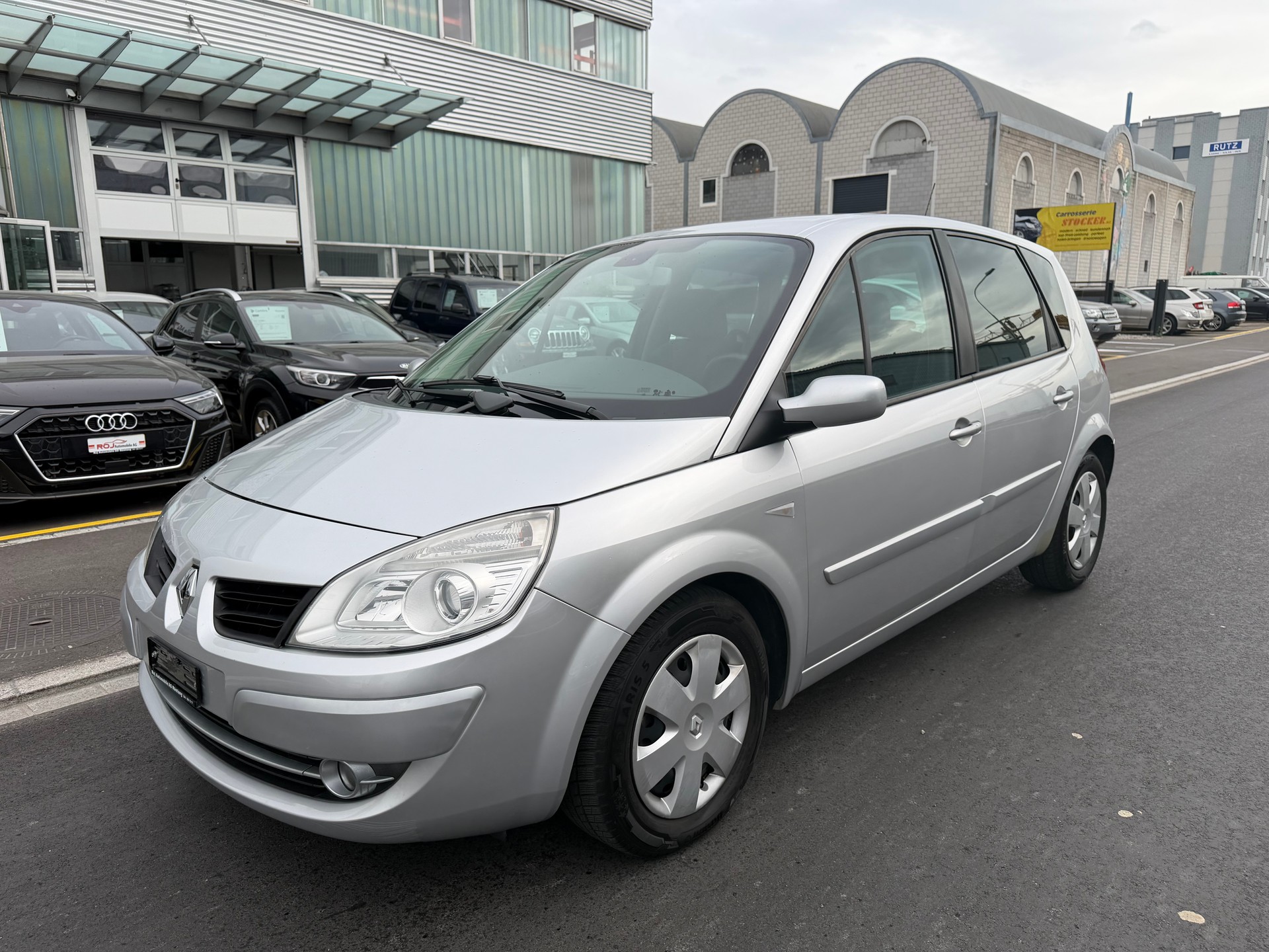 RENAULT Scénic 2.0 16V Fairway Automatic-showroom-element-1