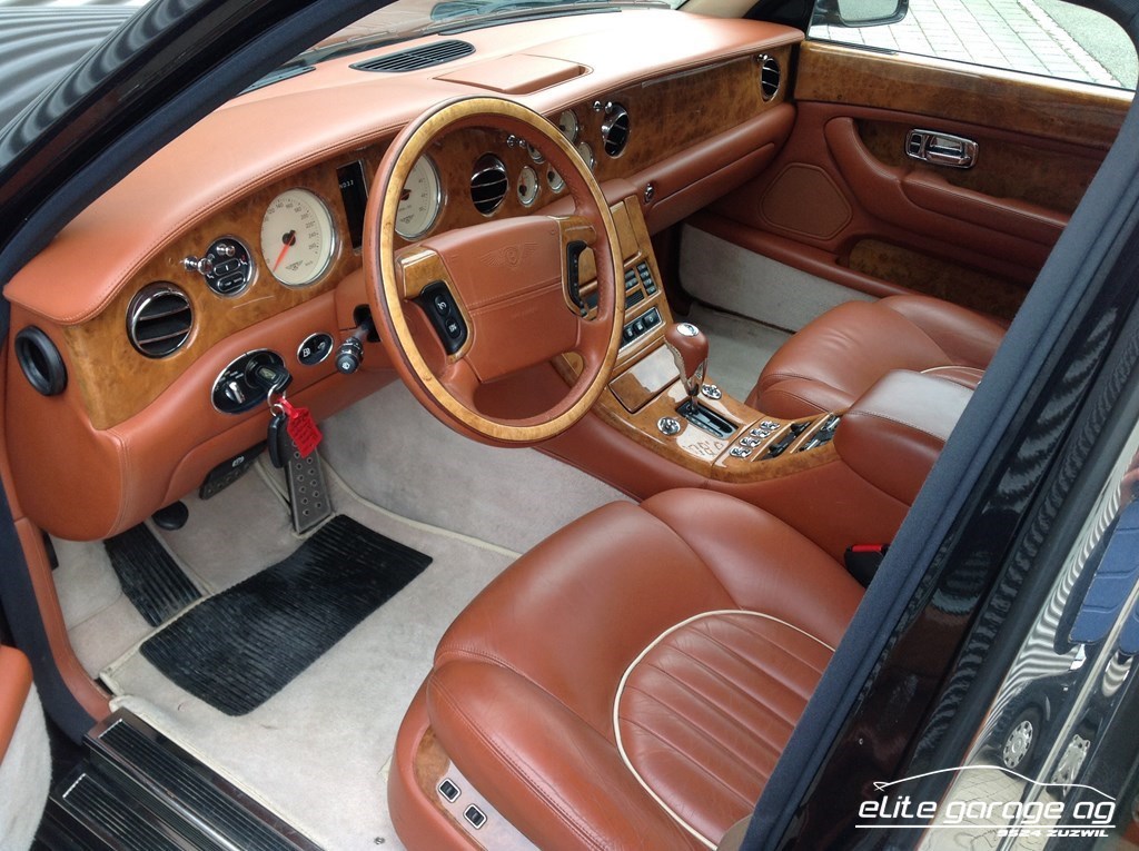 BENTLEY Arnage Red Label-image-7