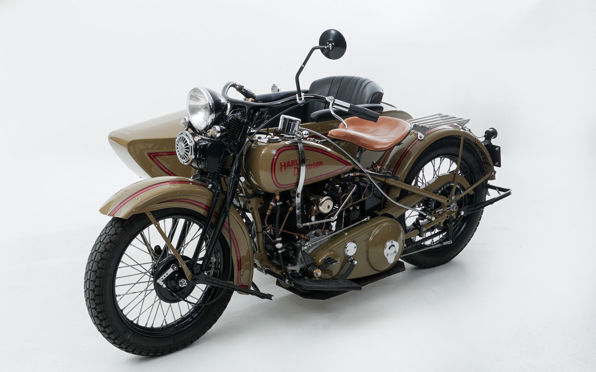 HARLEY-DAVIDSON-image-4
