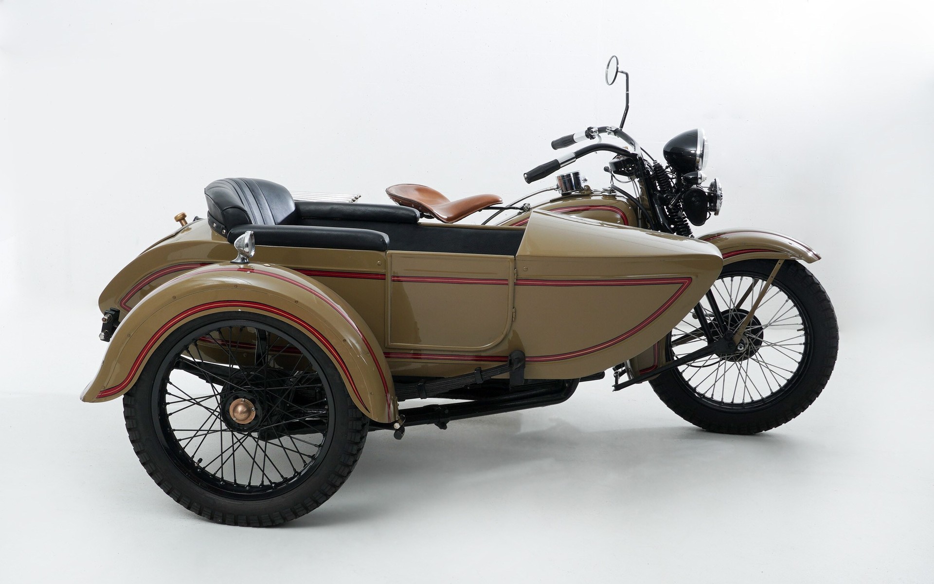 HARLEY-DAVIDSON-image-1