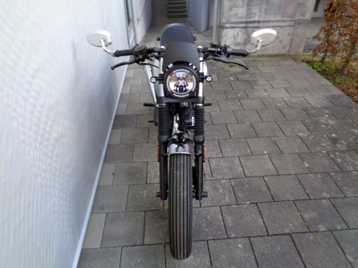 BRIXTON Cromwell 125 ABS-image-2