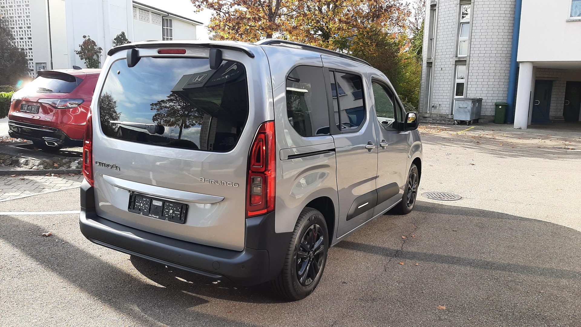 CITROEN Berlingo 1.5 BlueHDi 130 Max-image-3