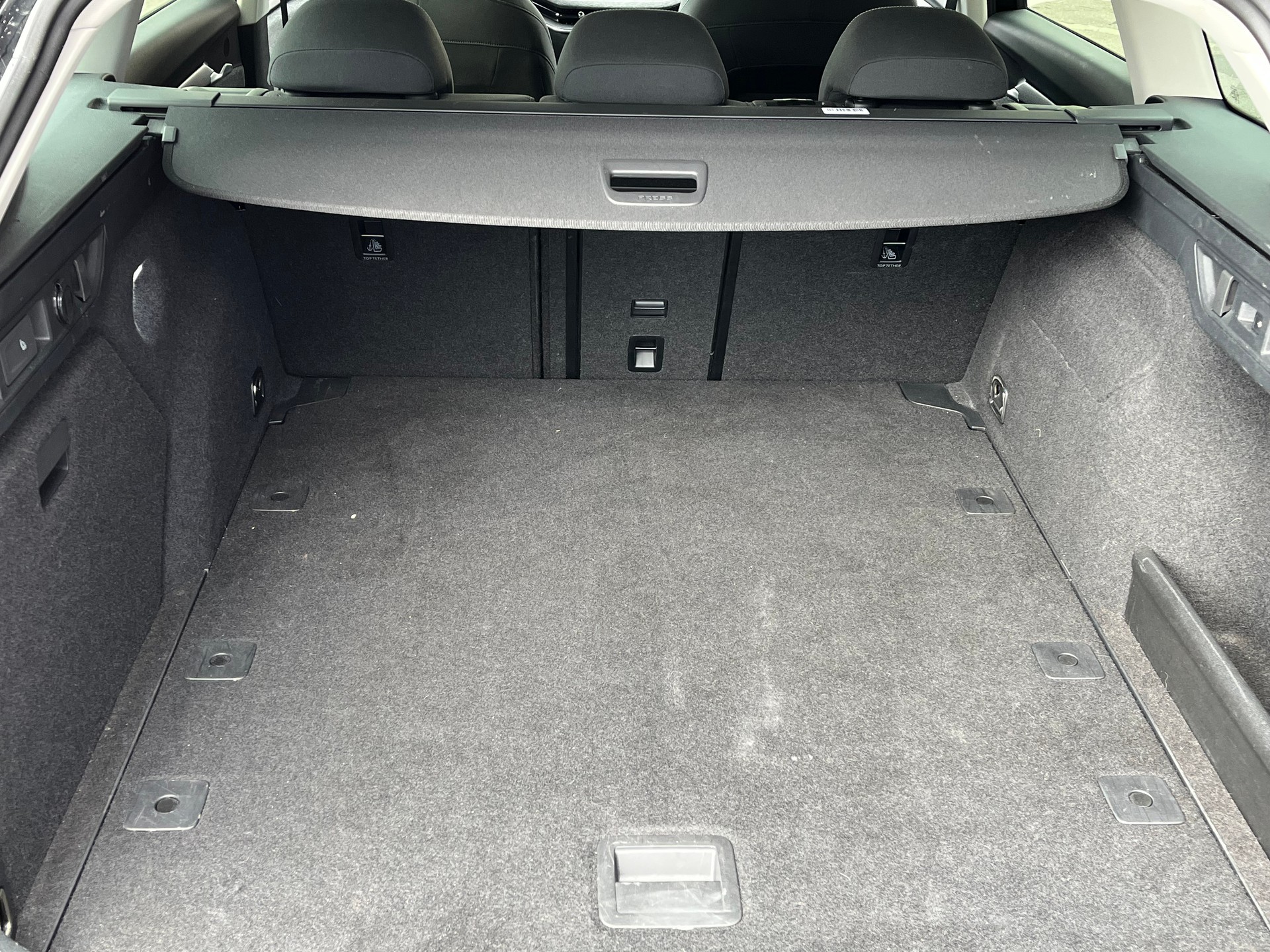 SKODA Superb Combi 2.0 TDi Selection 4x4 DSG-image-9