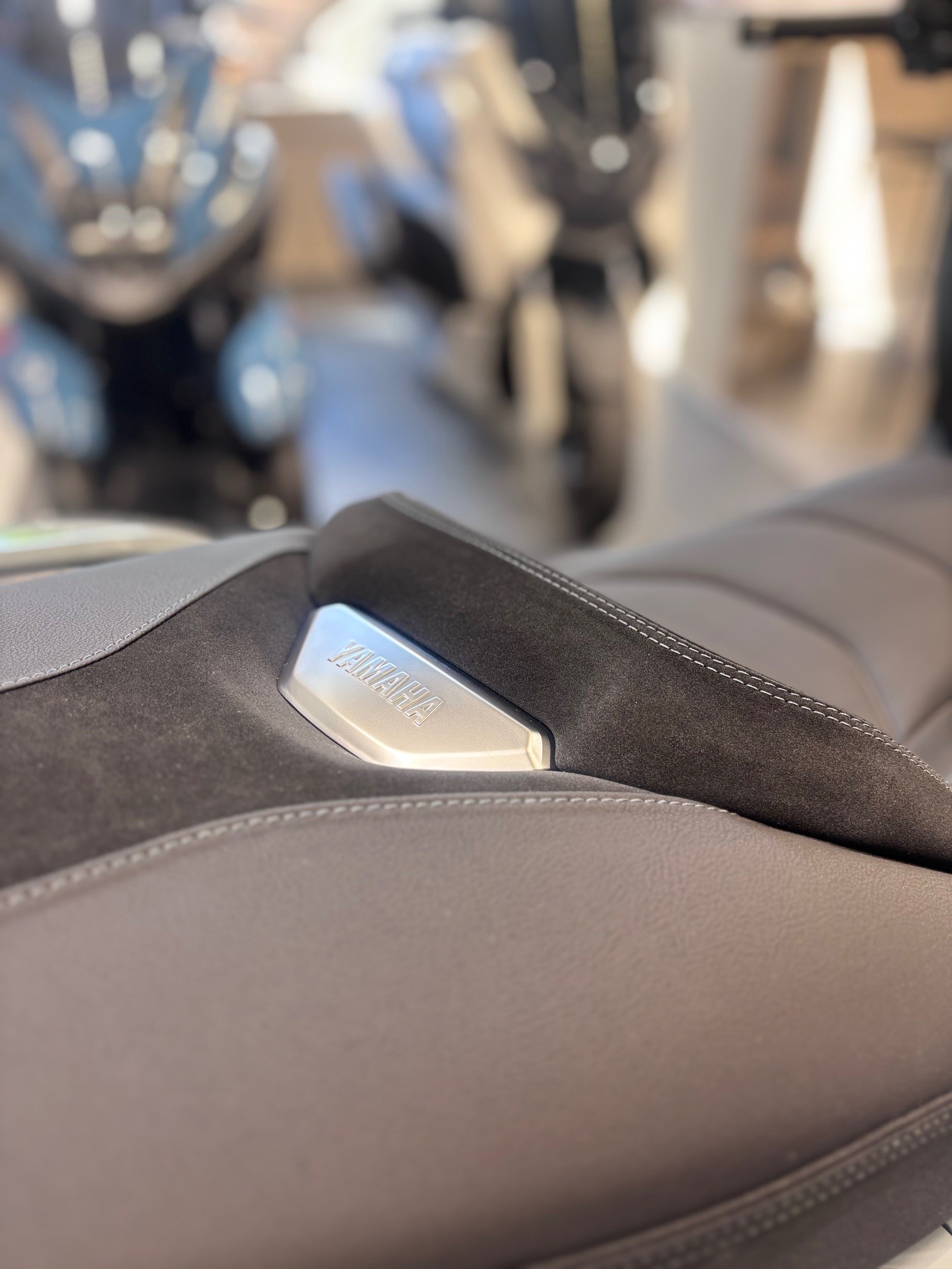 YAMAHA X-MAX 125 TECHMAX+-image-2