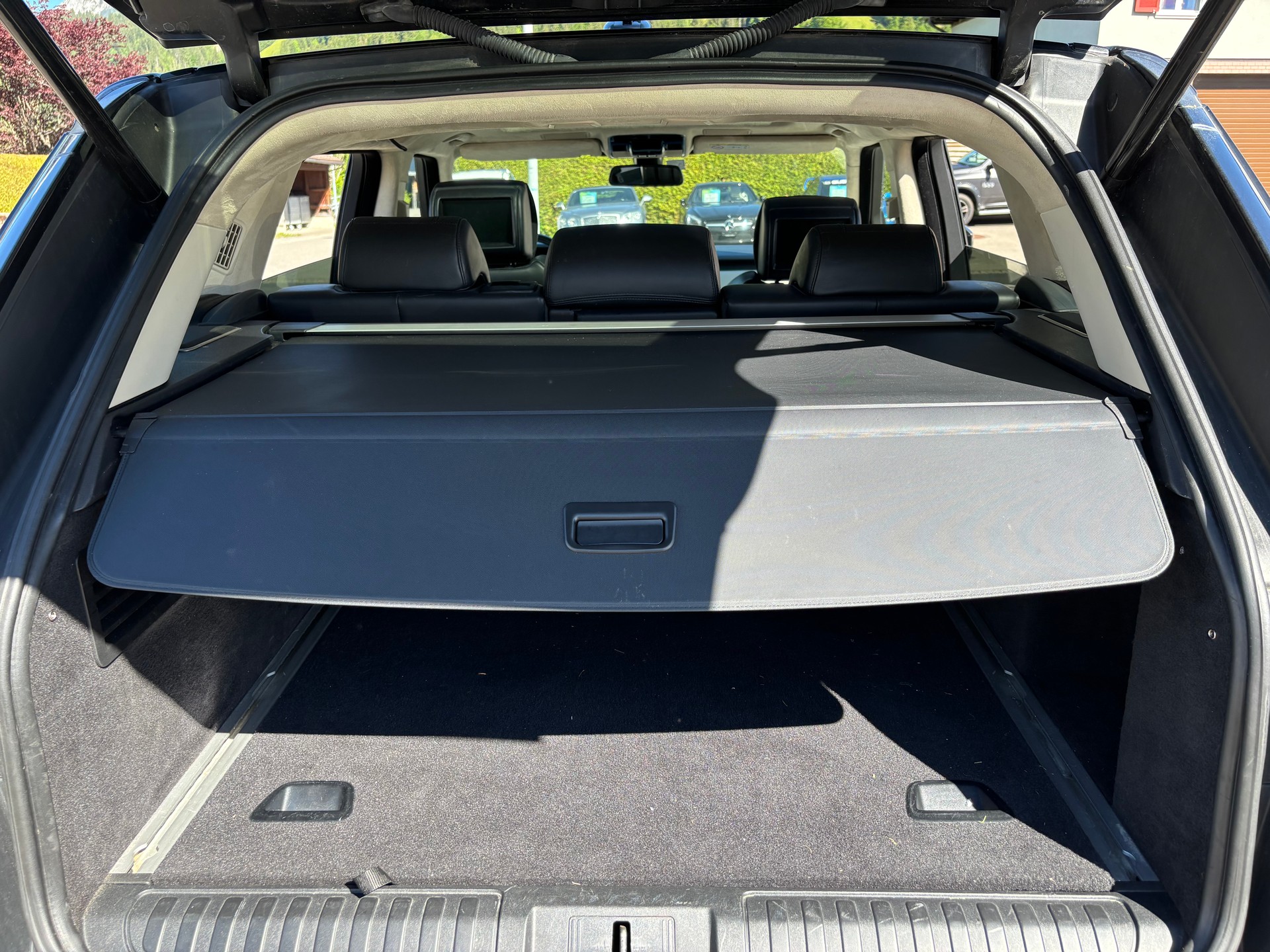 LAND ROVER Range Rover Sport 3.0 SDV6 Autobiography Automatic-image-9