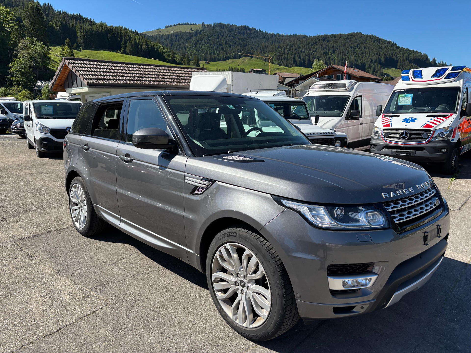 LAND ROVER Range Rover Sport 3.0 SDV6 Autobiography Automatic-image-1