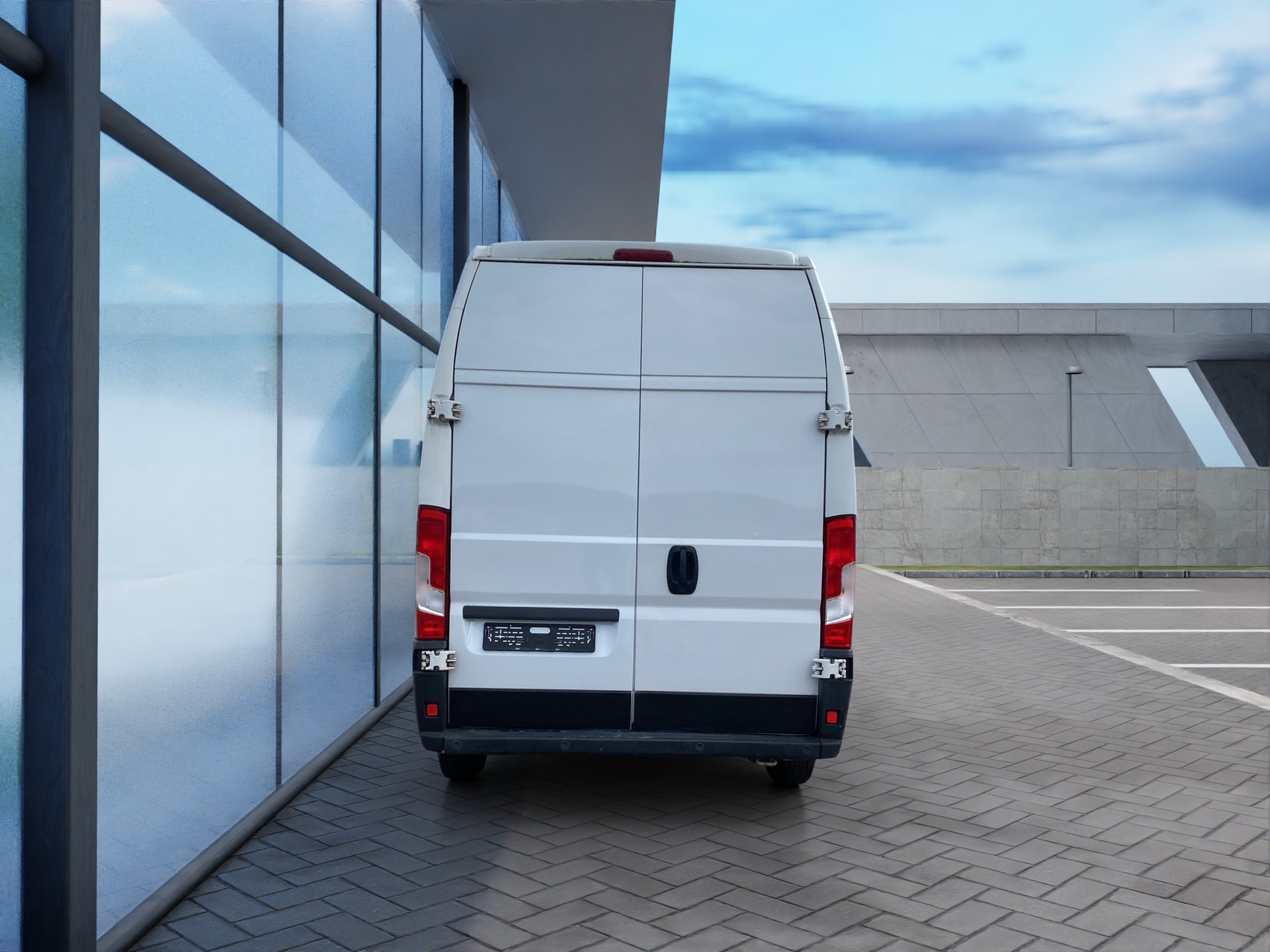 FIAT Ducato 35 2.3 MJ Comfort Matic-image-3