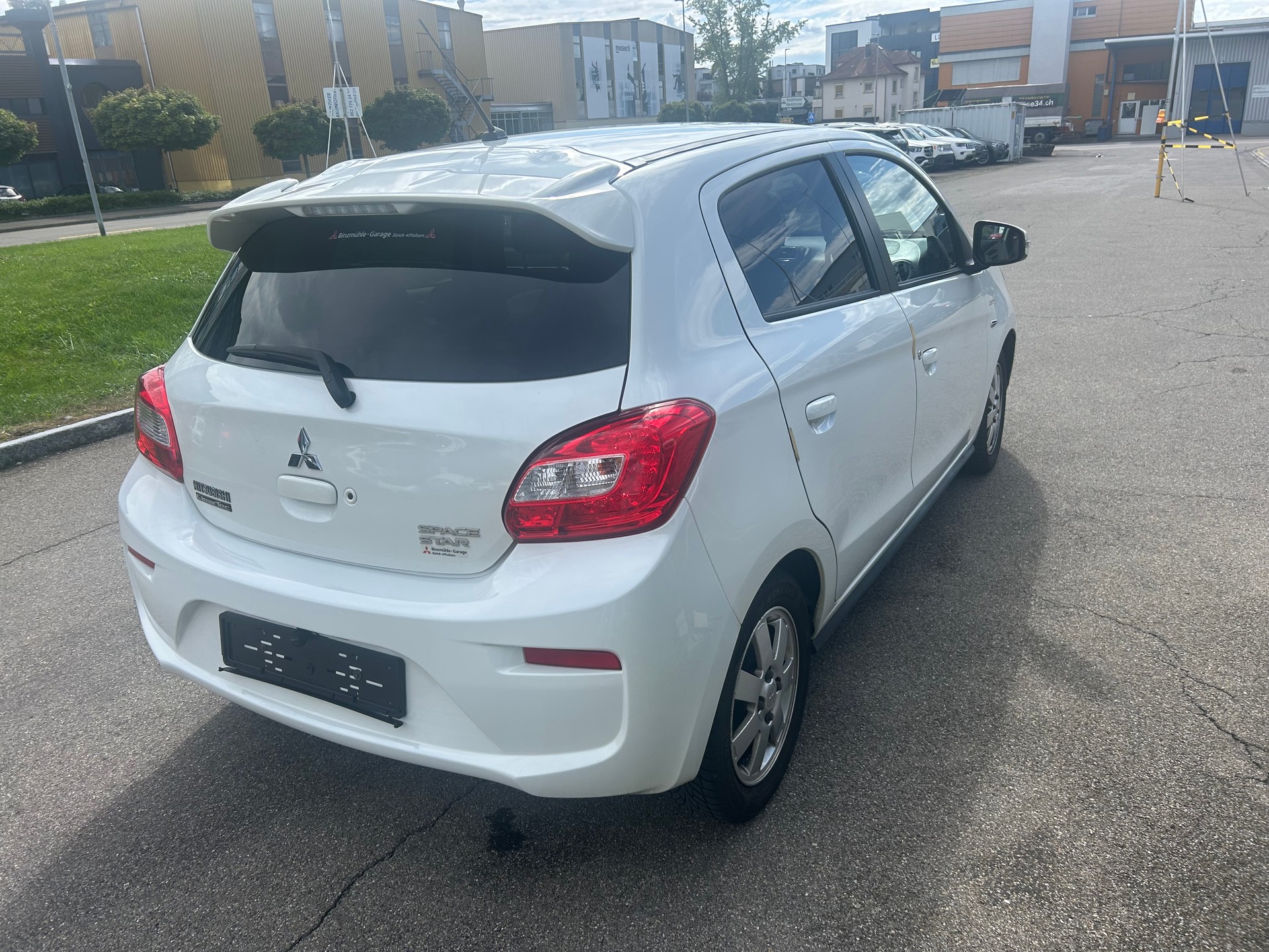 MITSUBISHI Space Star 1.2 Value Anniversary CVT-image-10