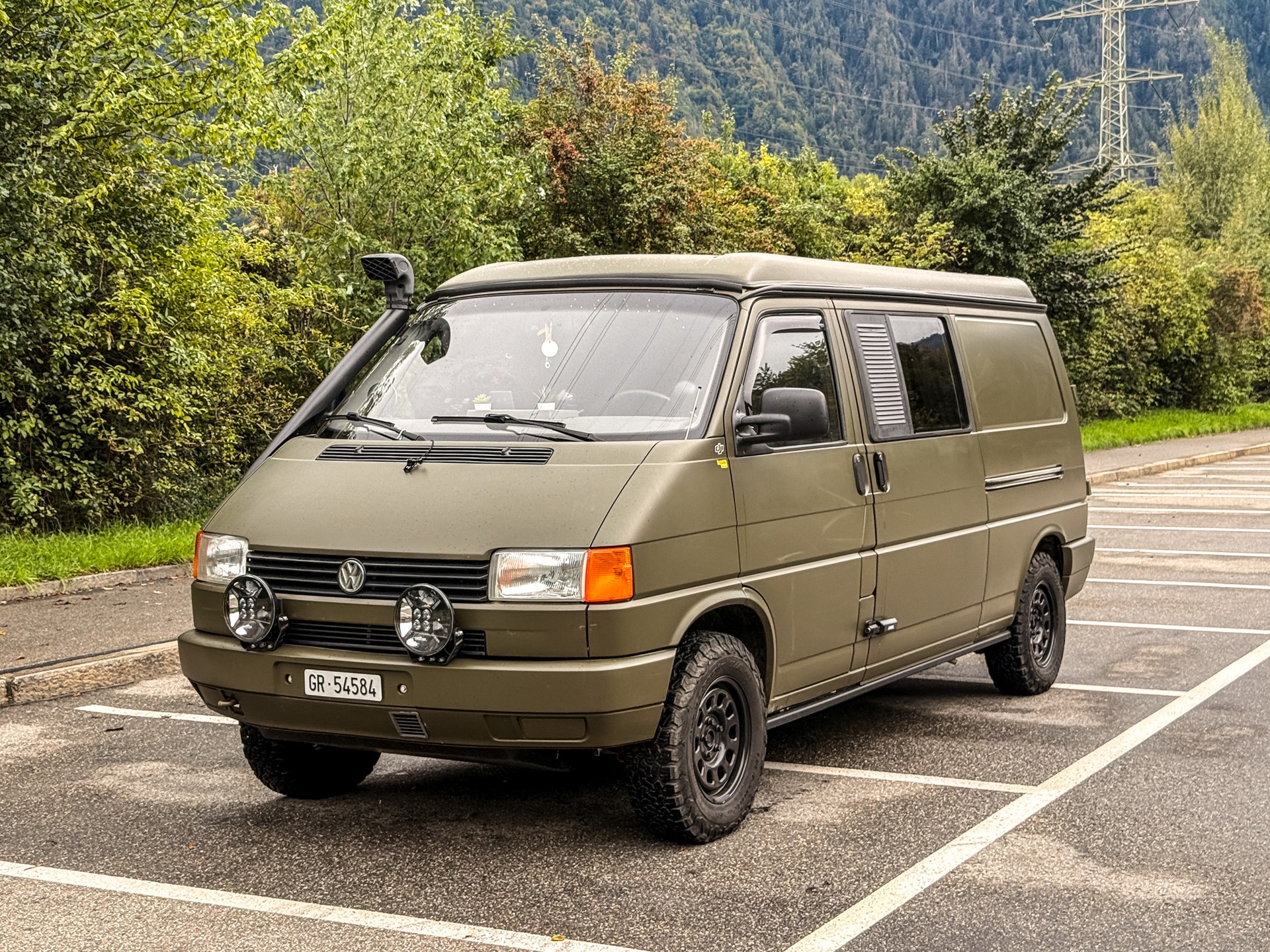 VW T4 Synchro Campervan-image-1