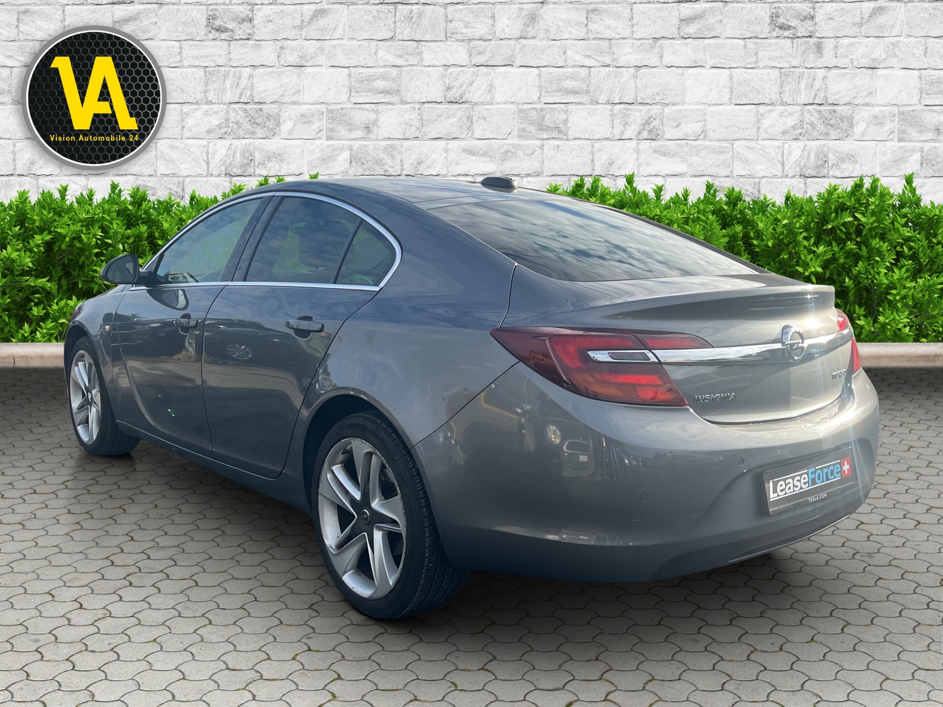 OPEL Insignia 1.6 Turbo Edition-image-7