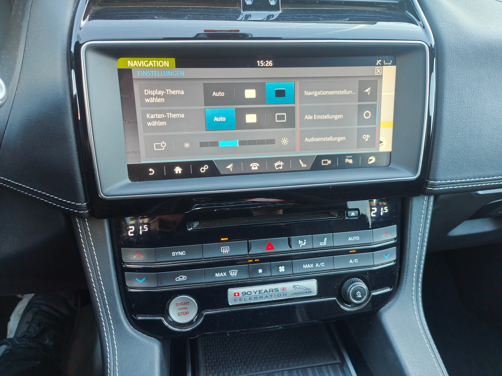JAGUAR F-Pace 3.0 TD S AWD Automatik-image-20