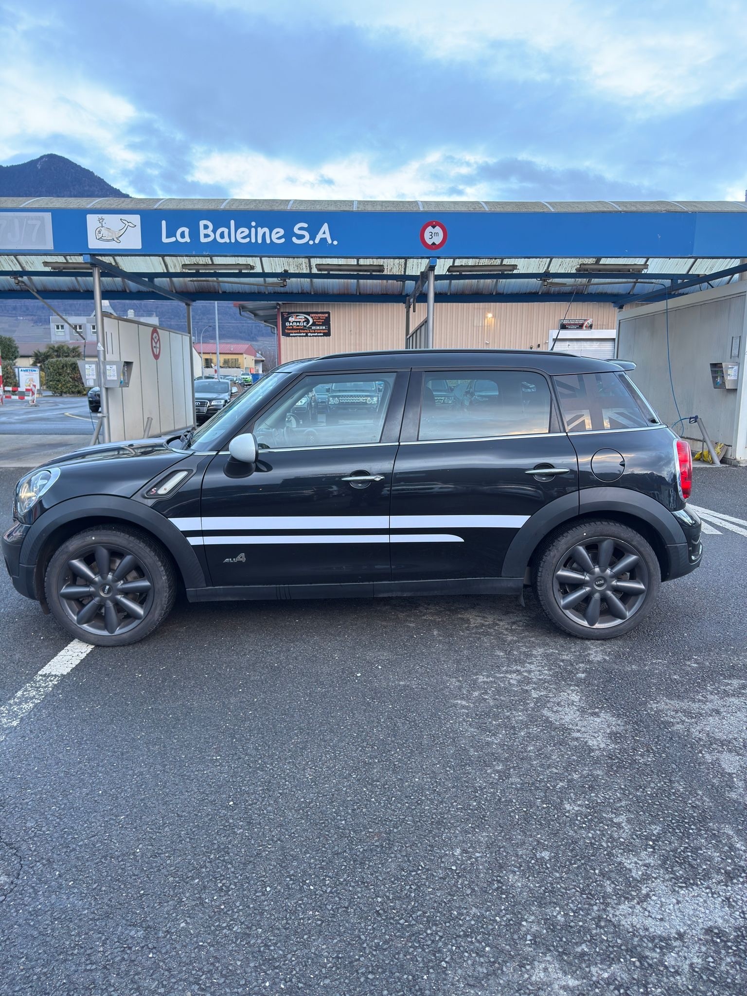 MINI Countryman Cooper S ALL4-image-4
