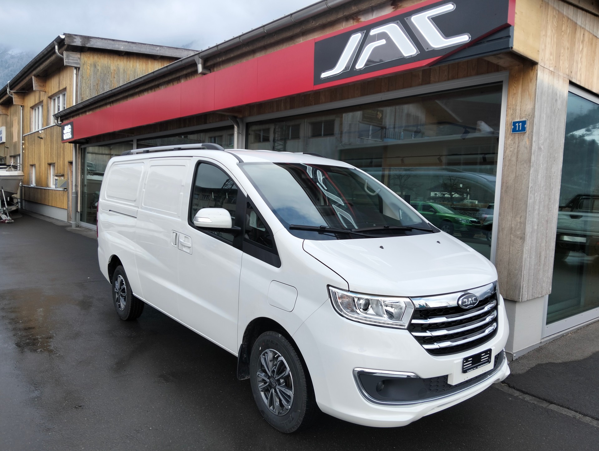 JAC M3ev