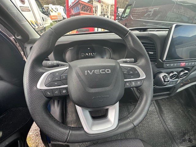 IVECO 35 S 180PS-image-8