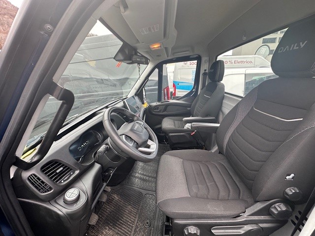 IVECO 35 S 180PS-image-5