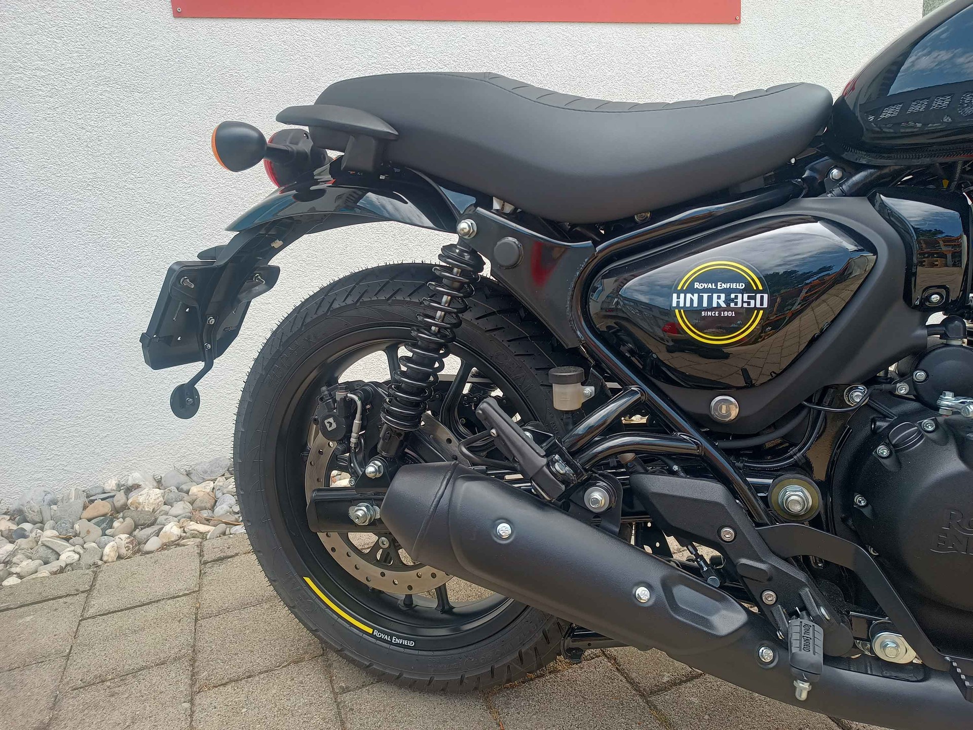 ROYAL ENFIELD Hntr 350 Rebel-image-8