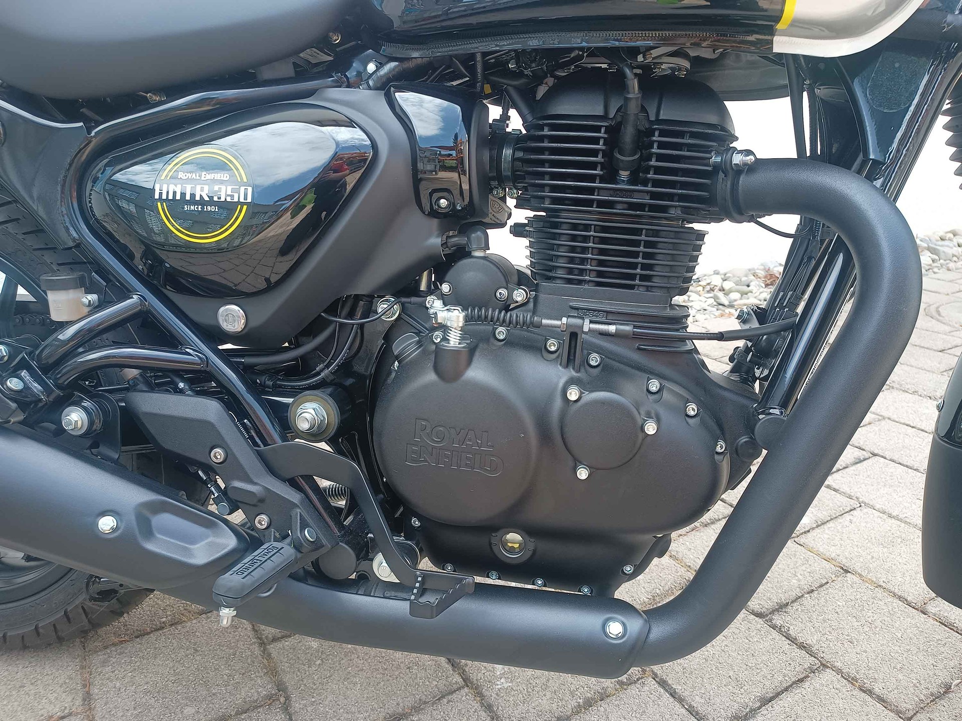 ROYAL ENFIELD Hntr 350 Rebel-image-7