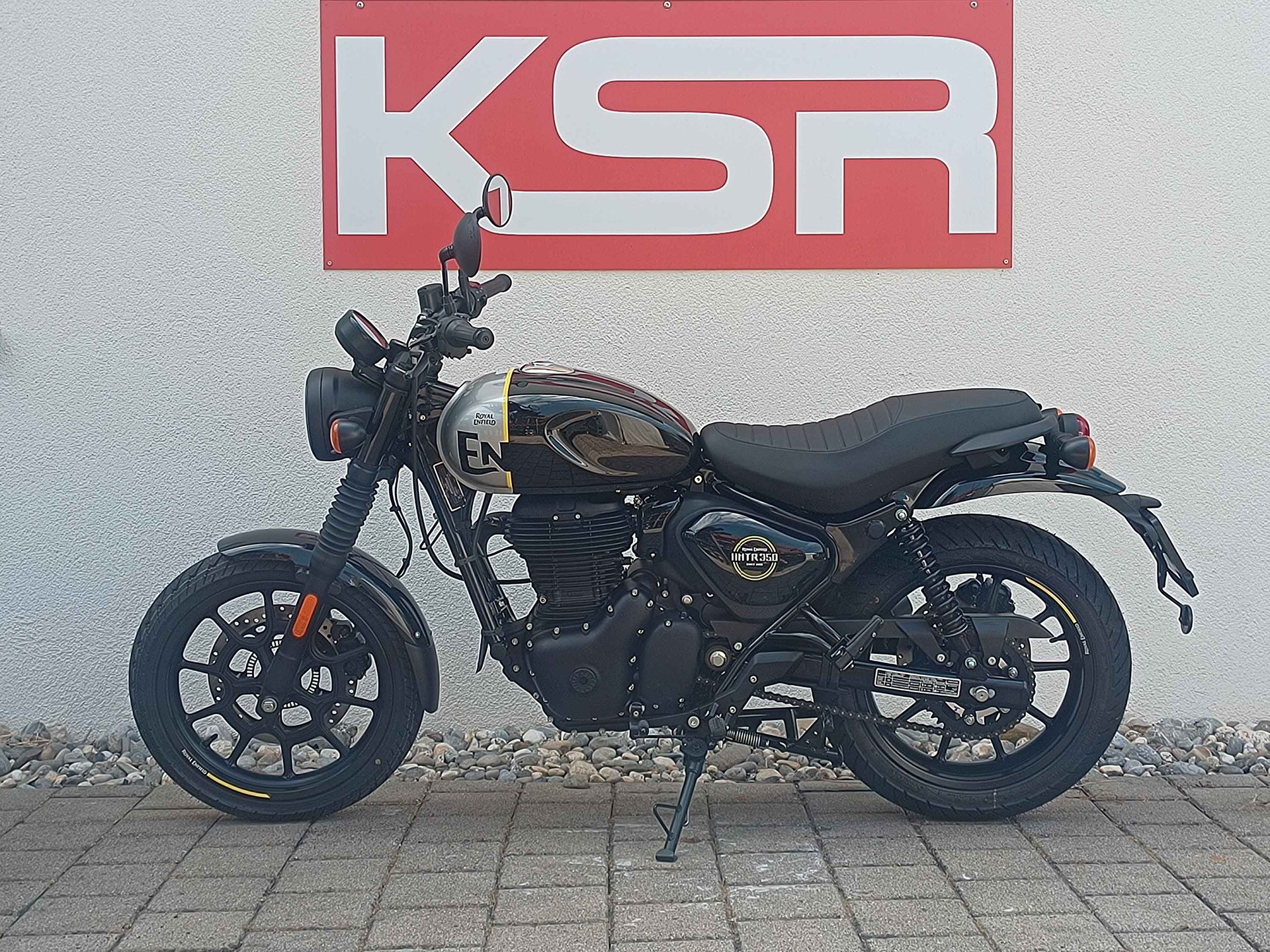 ROYAL ENFIELD Hntr 350 Rebel-image-1