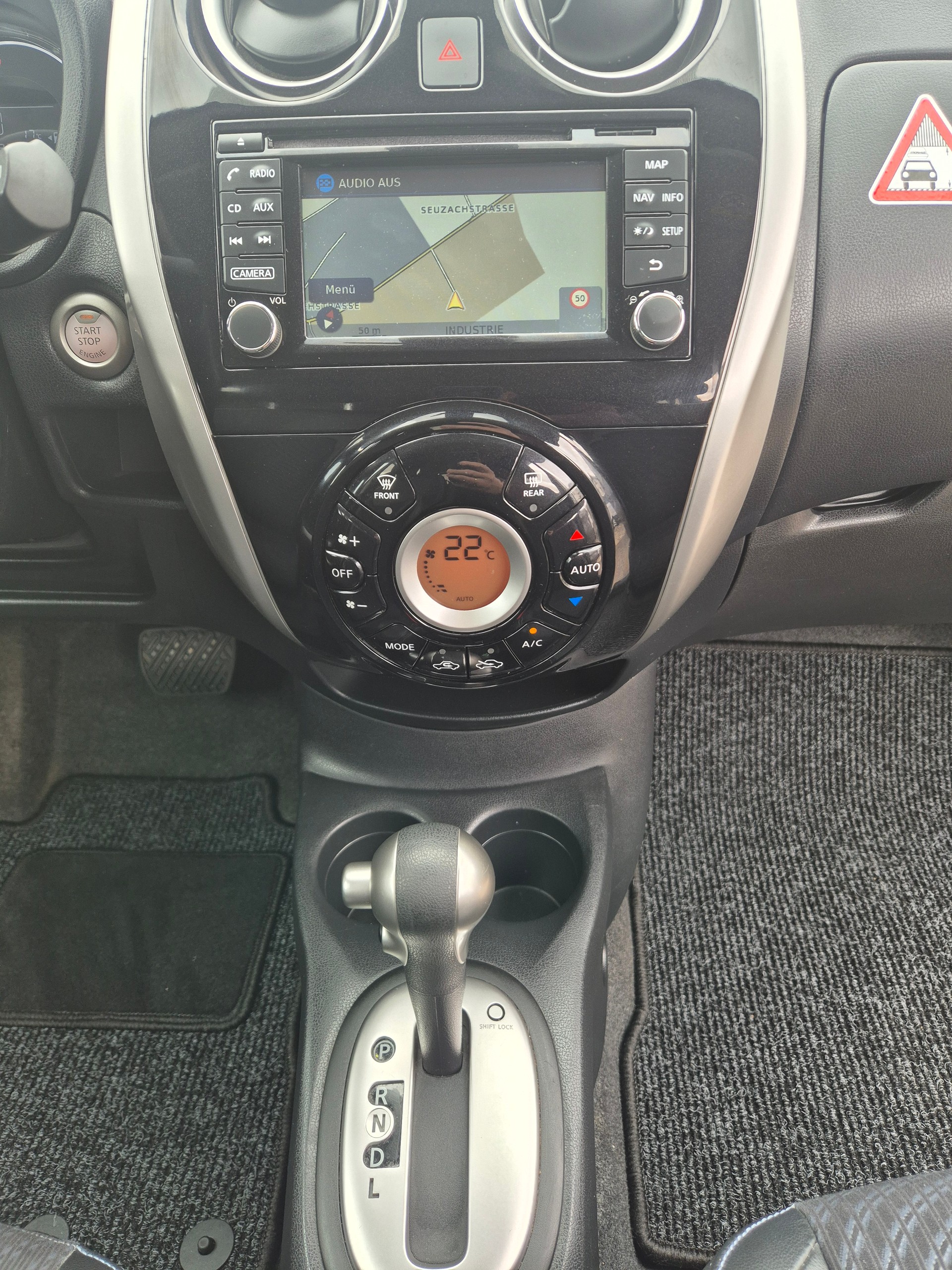 NISSAN Note 1.2 DIG-S acenta+ CVT-image-12