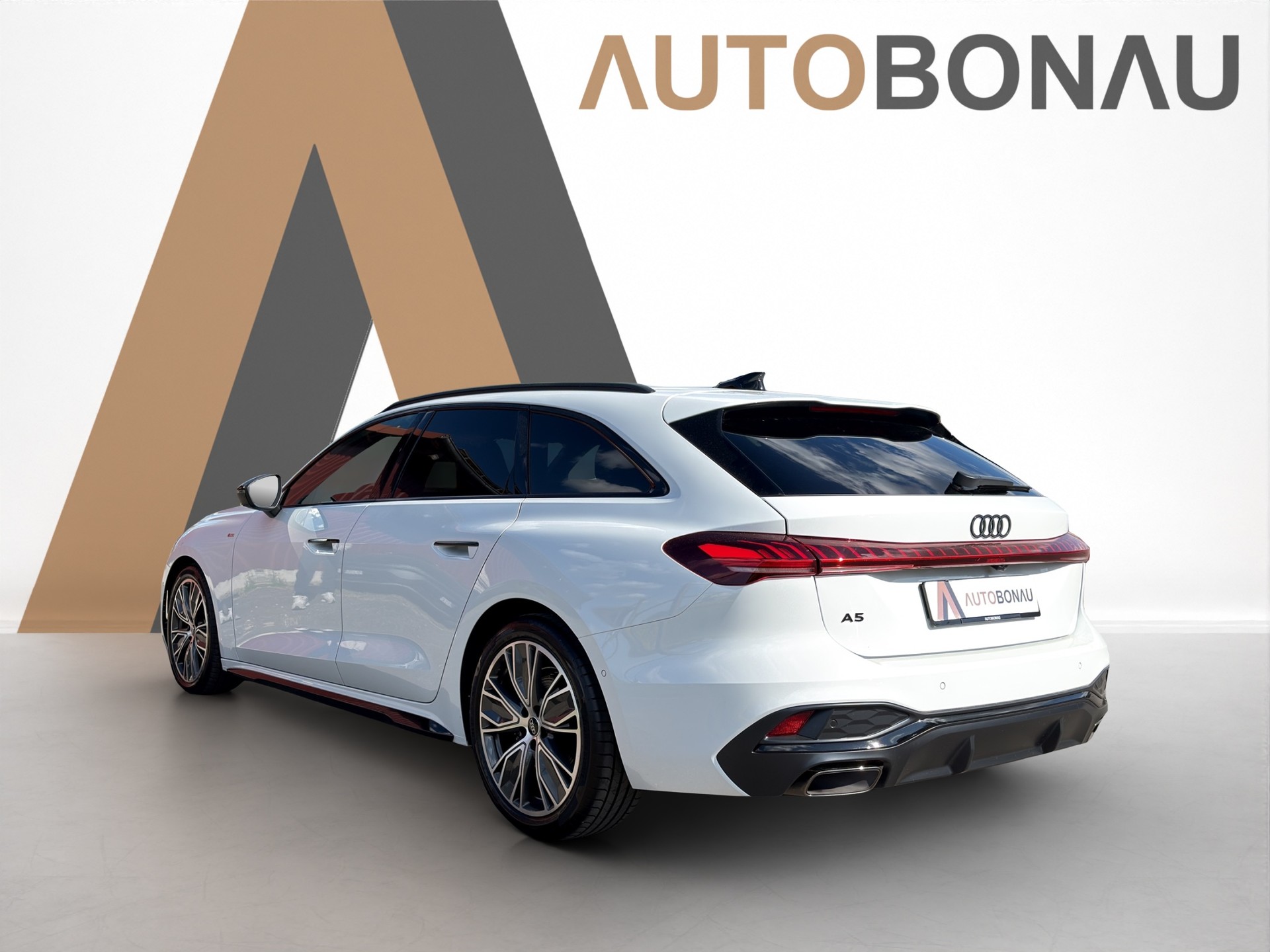 AUDI A5 Avant 2.0 TFSI S-Tronic S-Line-showroom-element-2