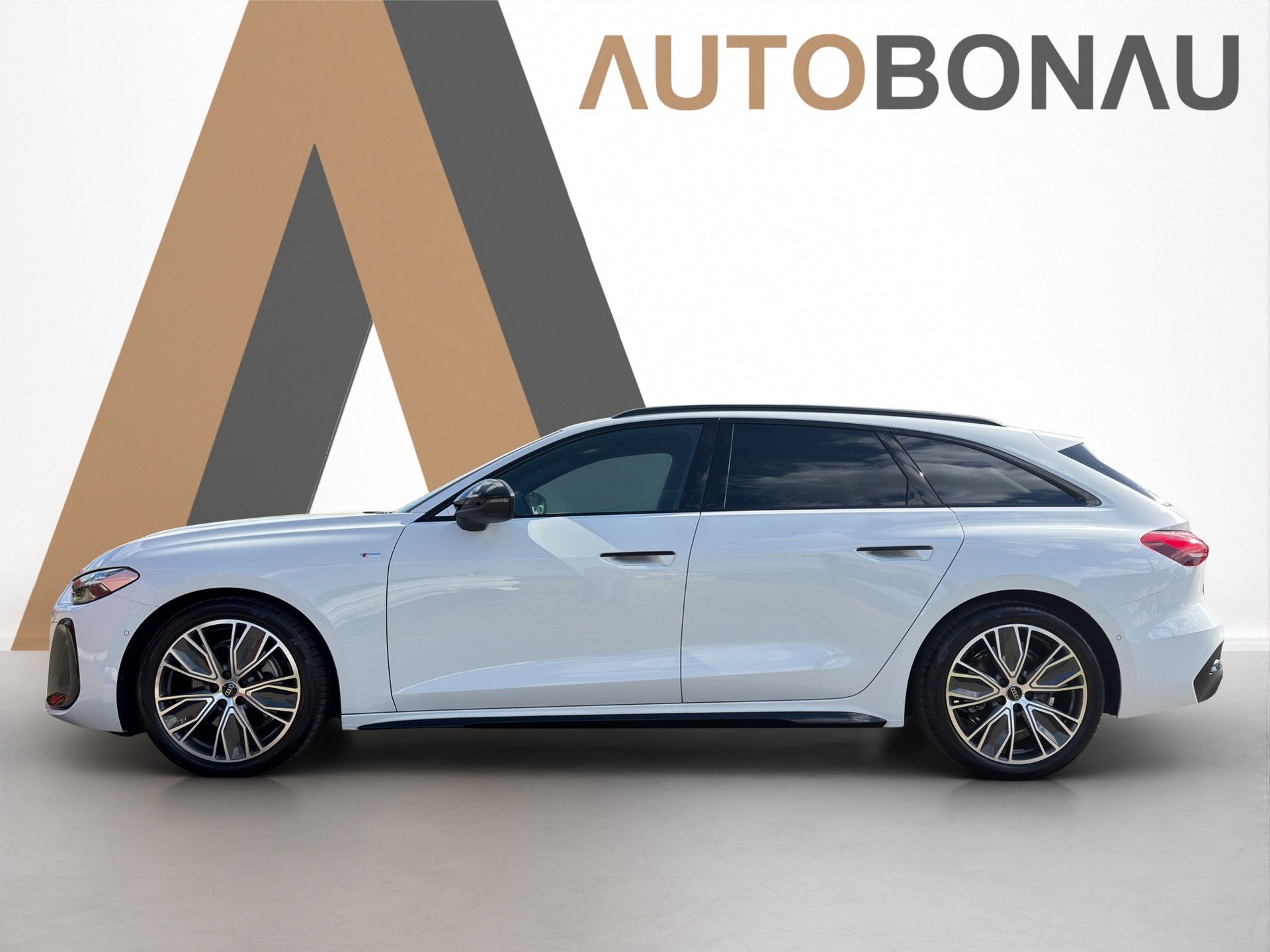 AUDI A5 Avant 2.0 TFSI S-Tronic S-Line-showroom-element-1