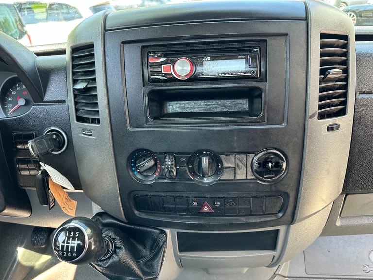 VW Crafter 35 2.0 BiTDI CR-image-5