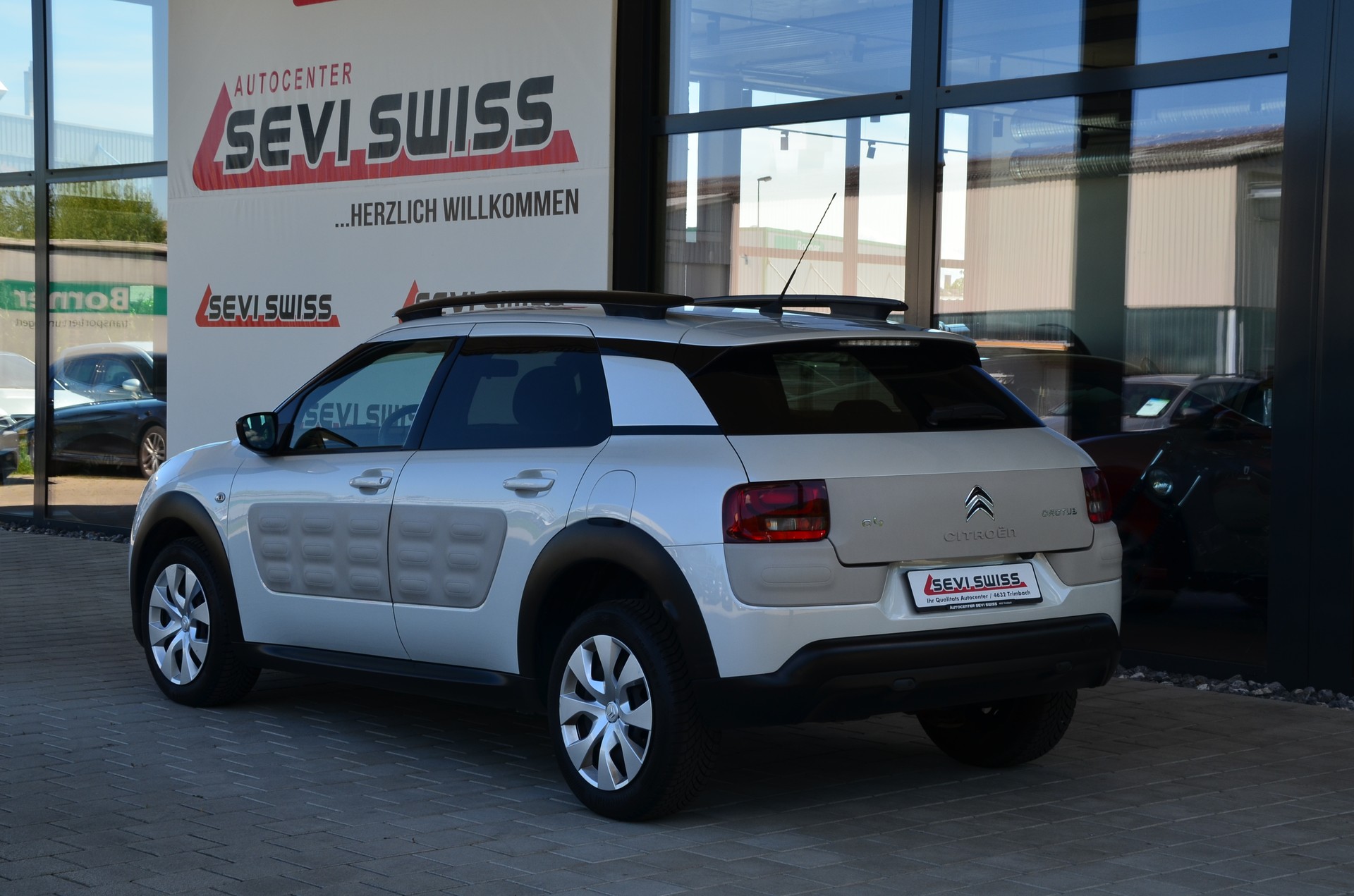 CITROEN C4 Cactus 1.6 BlueHDi Feel ETG6*Frisch ab MFK,1 Jahr oder 20000km Garantie*-showroom-element-3