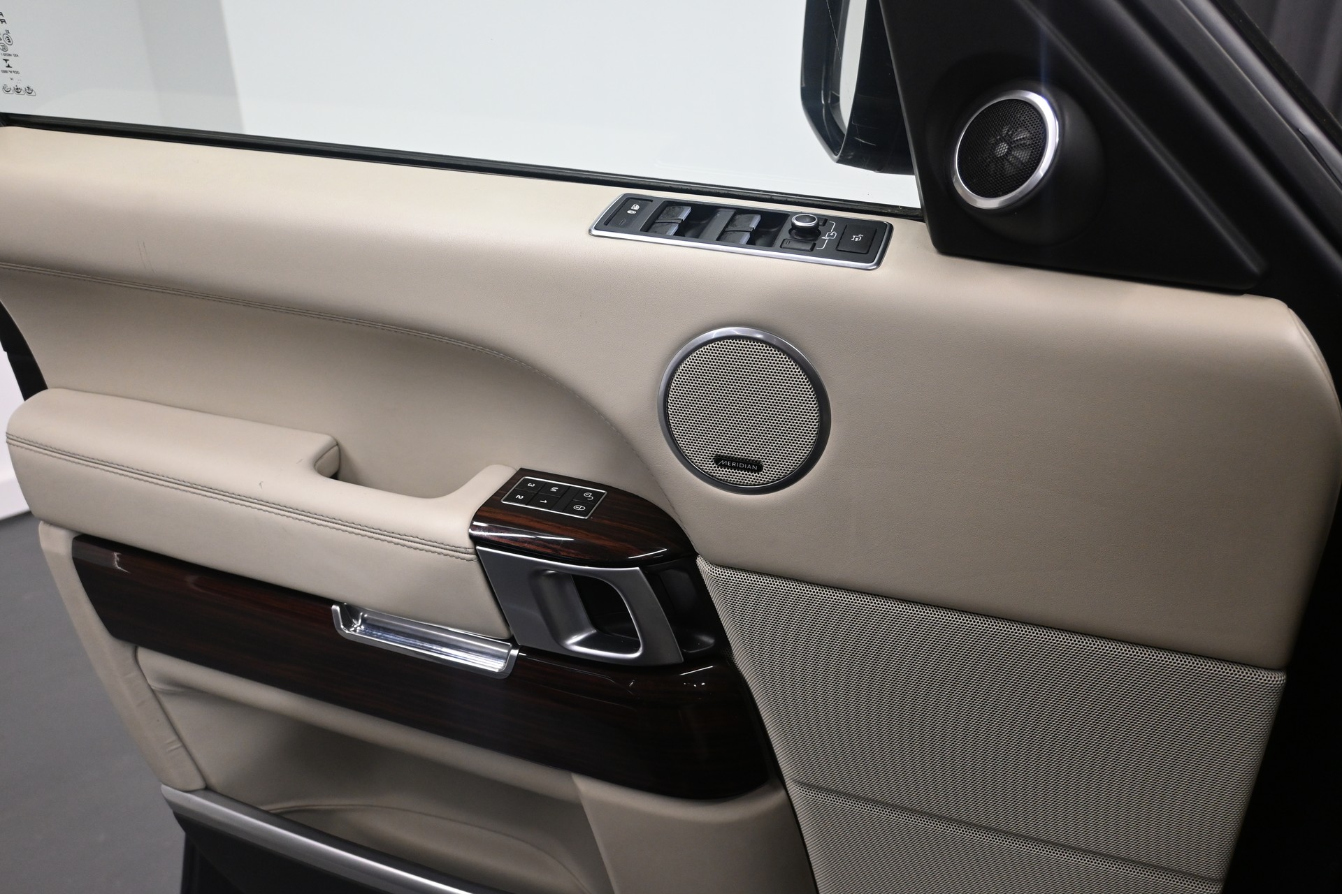 LAND ROVER Range Rover 5.0 V8 SC Autobiography Automatic-image-10
