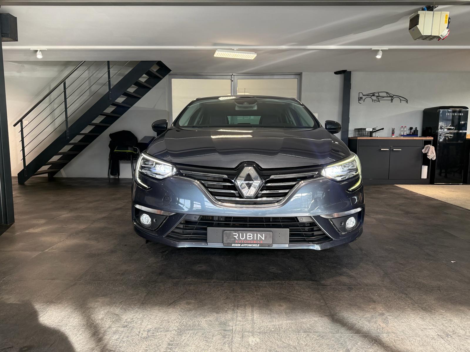 RENAULT Mégane 1.2 16V Turbo Bose EDC-image-8