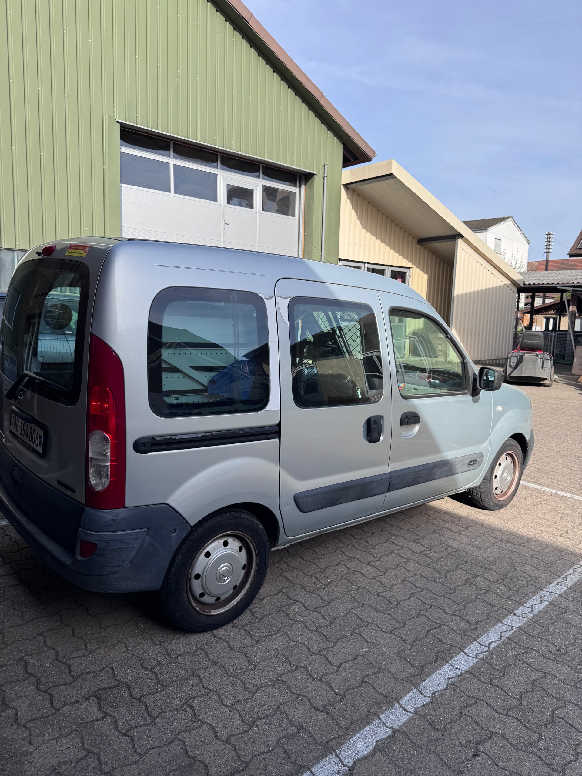 NISSAN Kubistar 1.2 16V Comfort-image-4