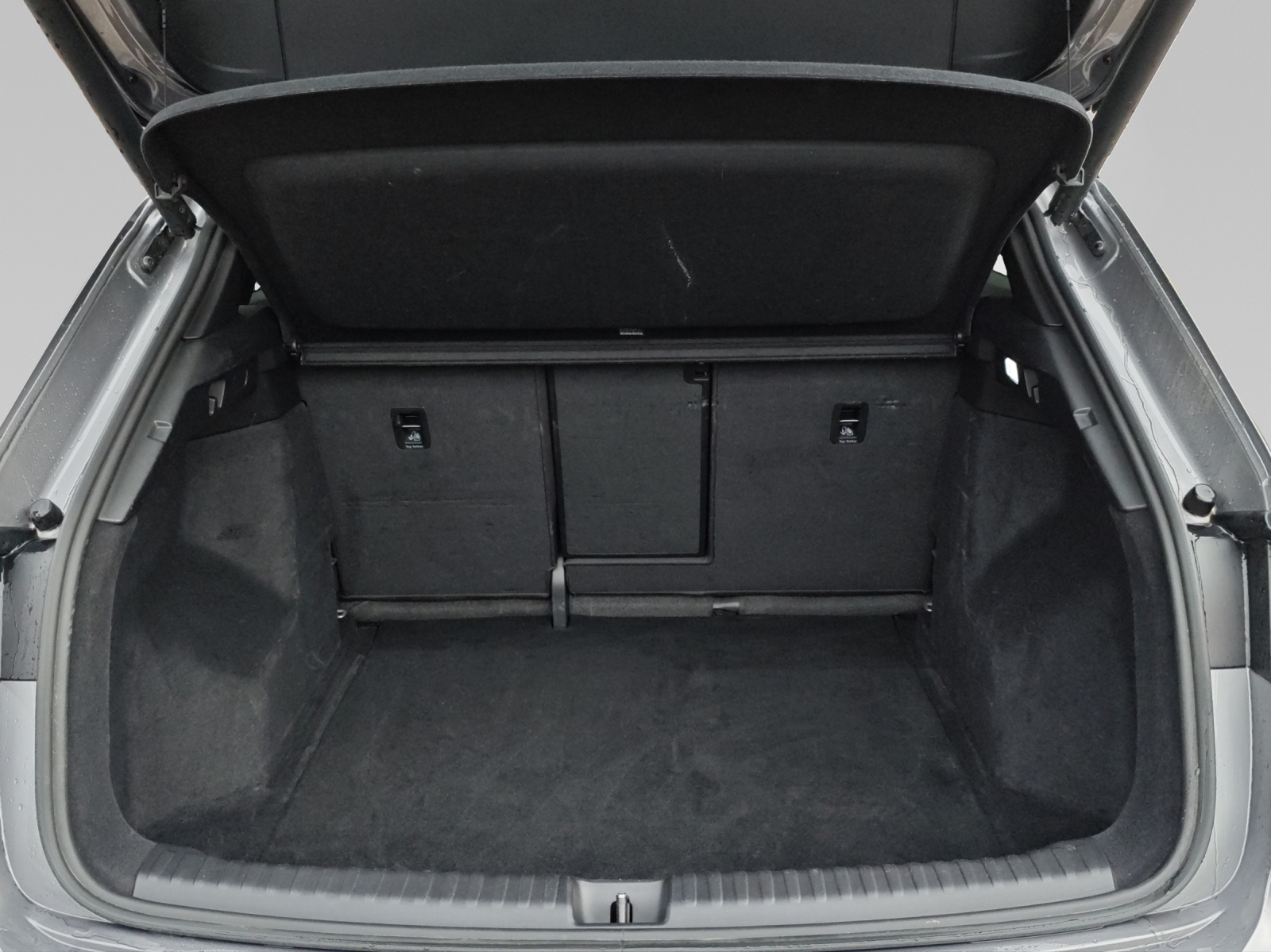 AUDI Q4 e-tron 50 quattro-image-11