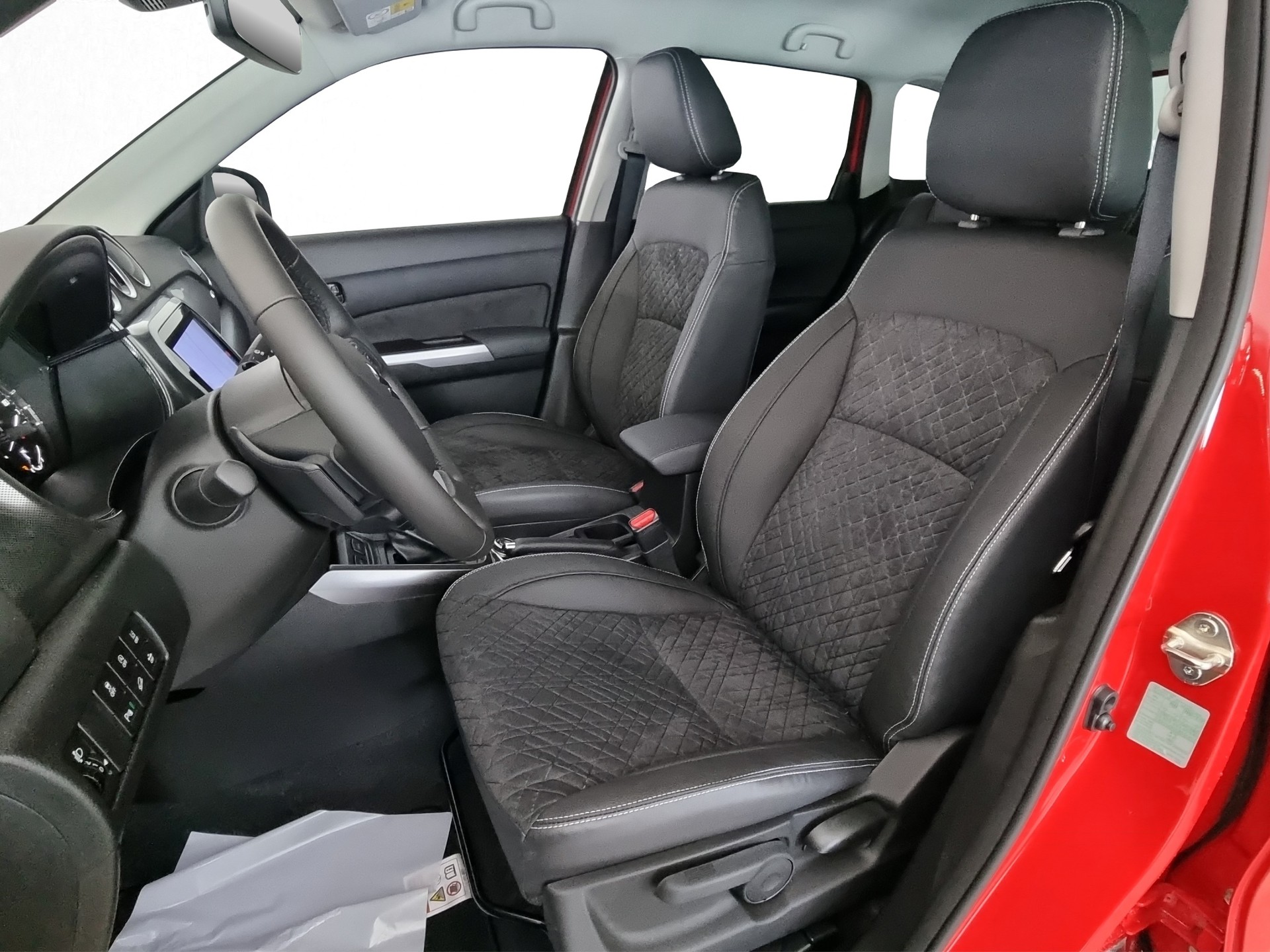 SUZUKI Vitara 1.4 Compact Top Hyb. 4x4 AT-image-5