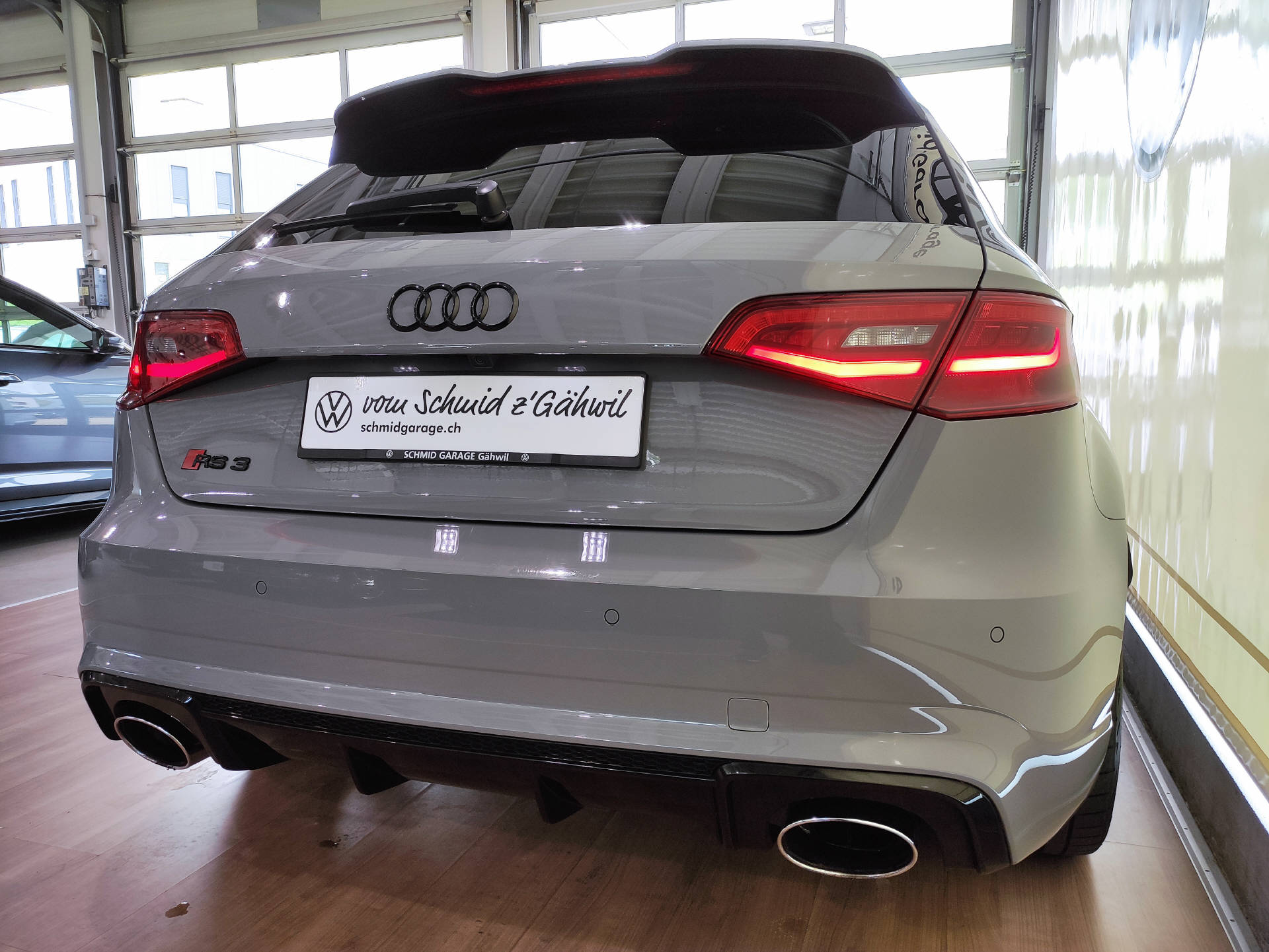 AUDI RS3 Sportback 2.5 TFSI quattro S-Tronic-image-14