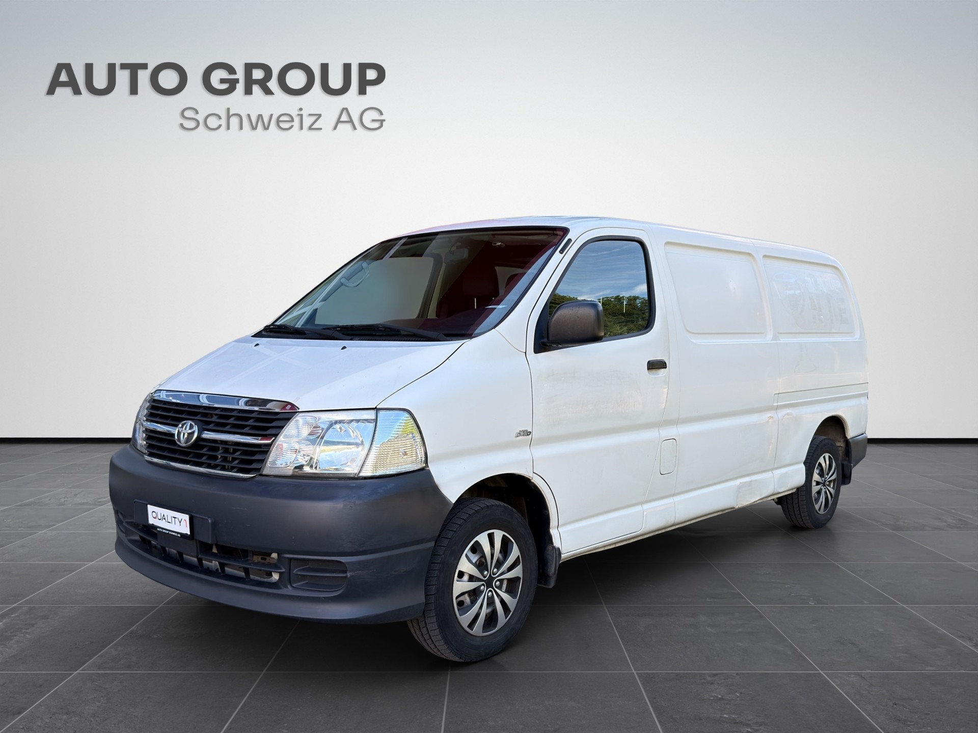 TOYOTA Hiace D-4D Van LWB-image-0