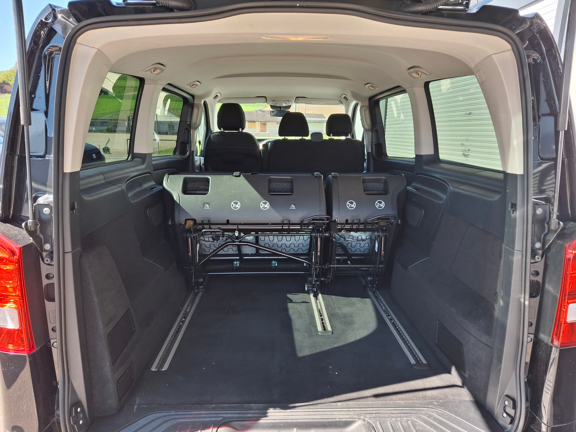 MERCEDES-BENZ Vito 116 CDI Select Tourer 4Matic 9G-Tronic-image-7