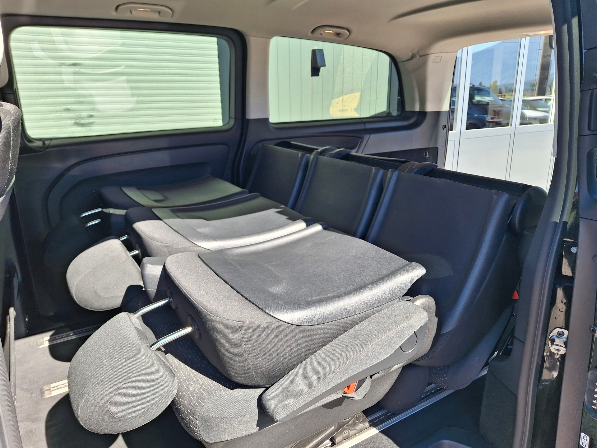 MERCEDES-BENZ Vito 116 CDI Select Tourer 4Matic 9G-Tronic-image-8