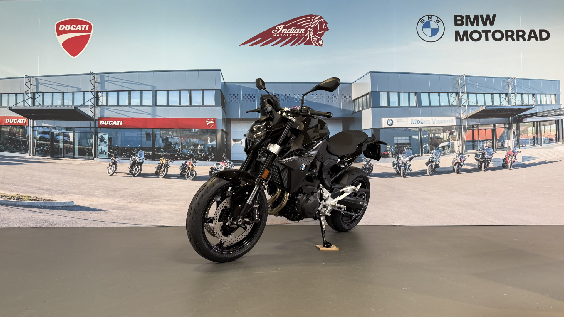 BMW F 900 R A2 Youngster 35KW / Leasing à partir de 2.9%-image-2